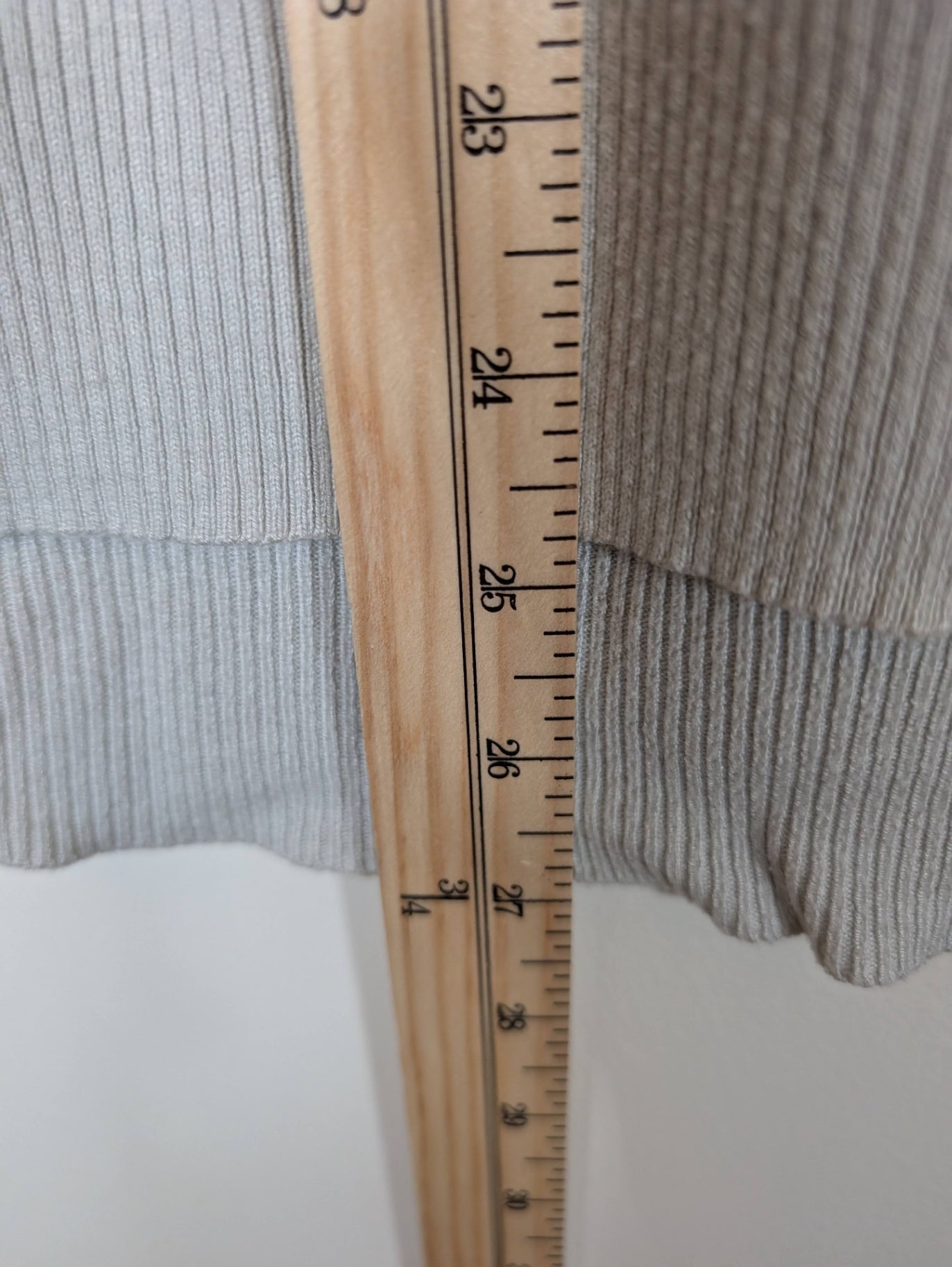 Calvin Klein sweater - appears medium (Minor Flaw)