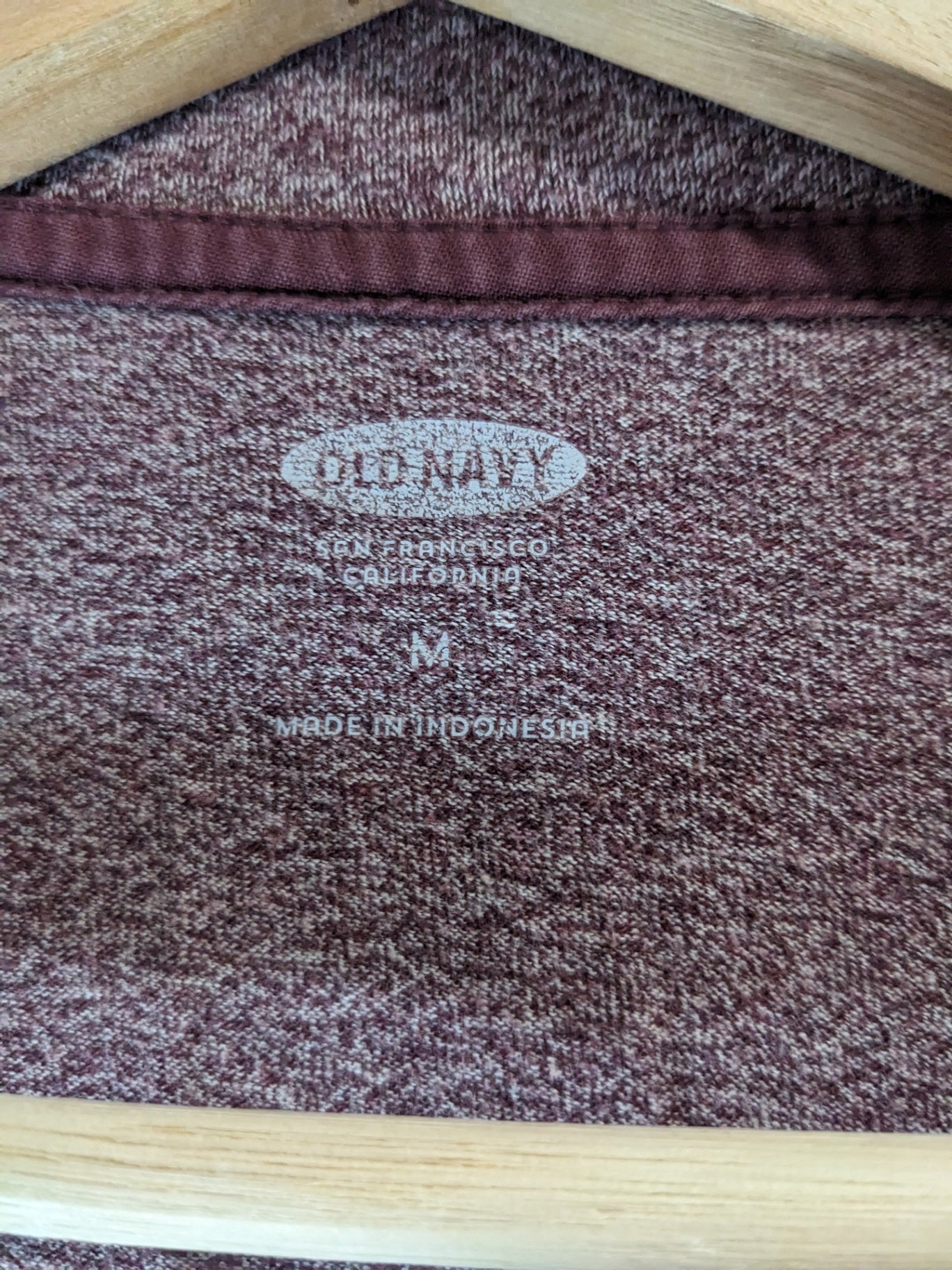 Old navy long-sleeve - Men's Medium
