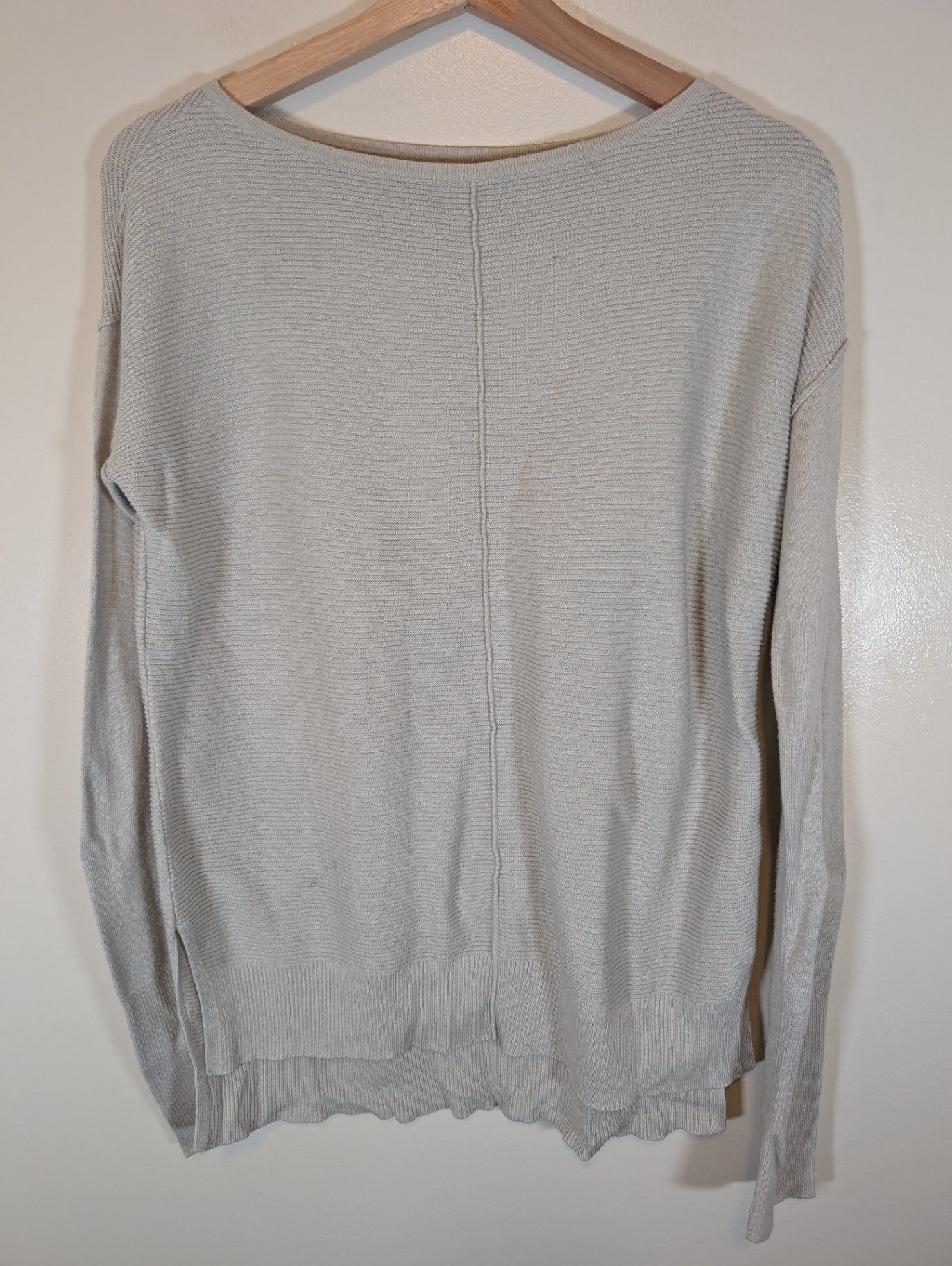 Calvin Klein sweater - appears medium (Minor Flaw)