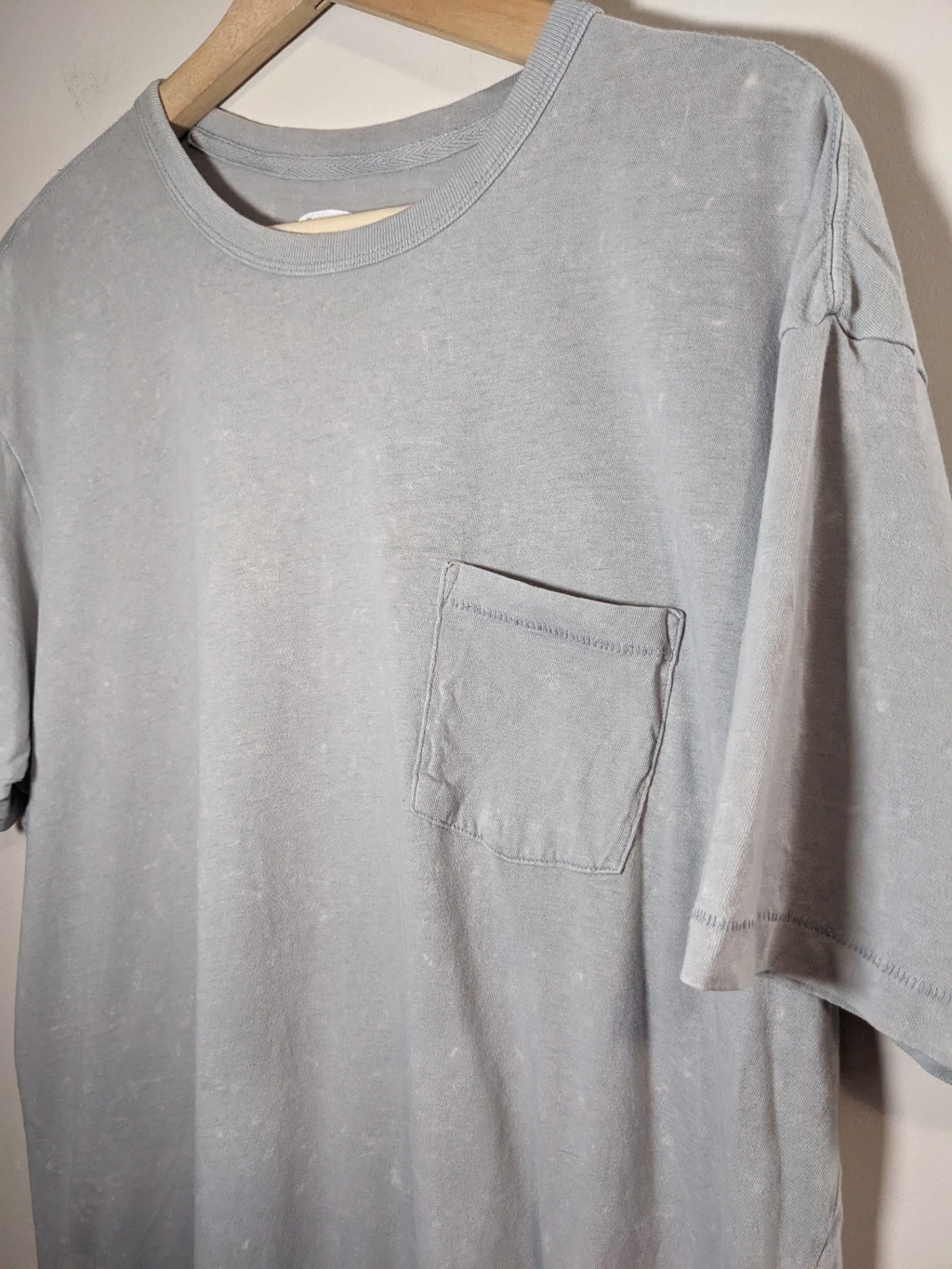 Old navy soft washed tee - Men's Medium