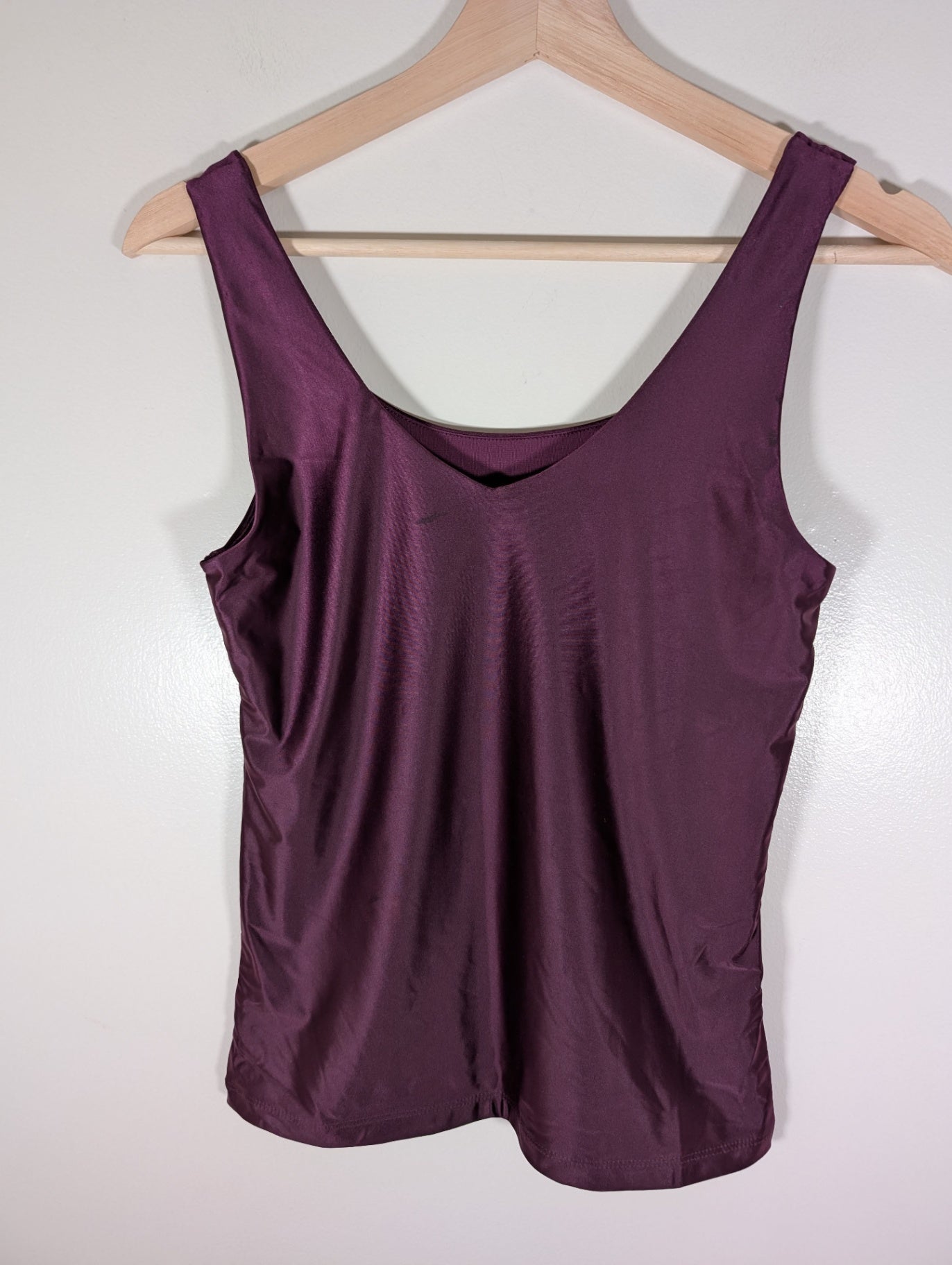 NWT Tahari wear two ways blouse - Small