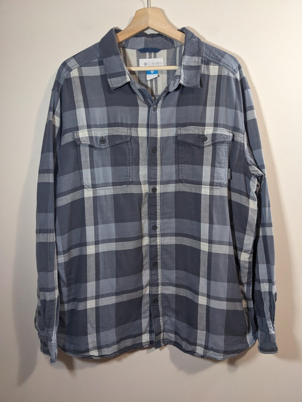 Columbia men's plaid button down - X-Large