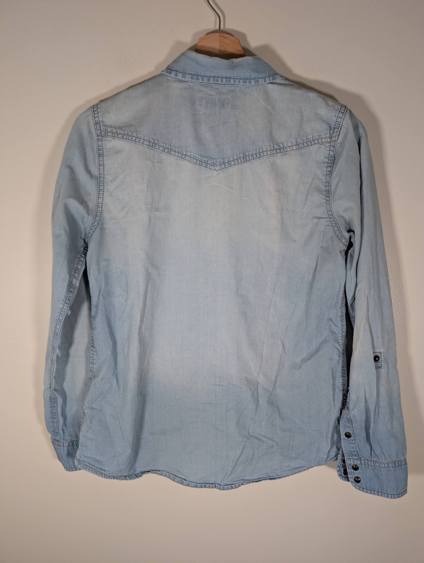 Smart Set denim shirt - Small (Minor flaw)