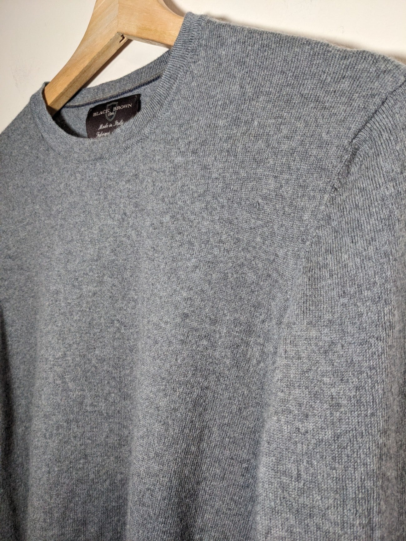 Black Brown knit long-sleeve - Men's Medium (Minor Flaw)