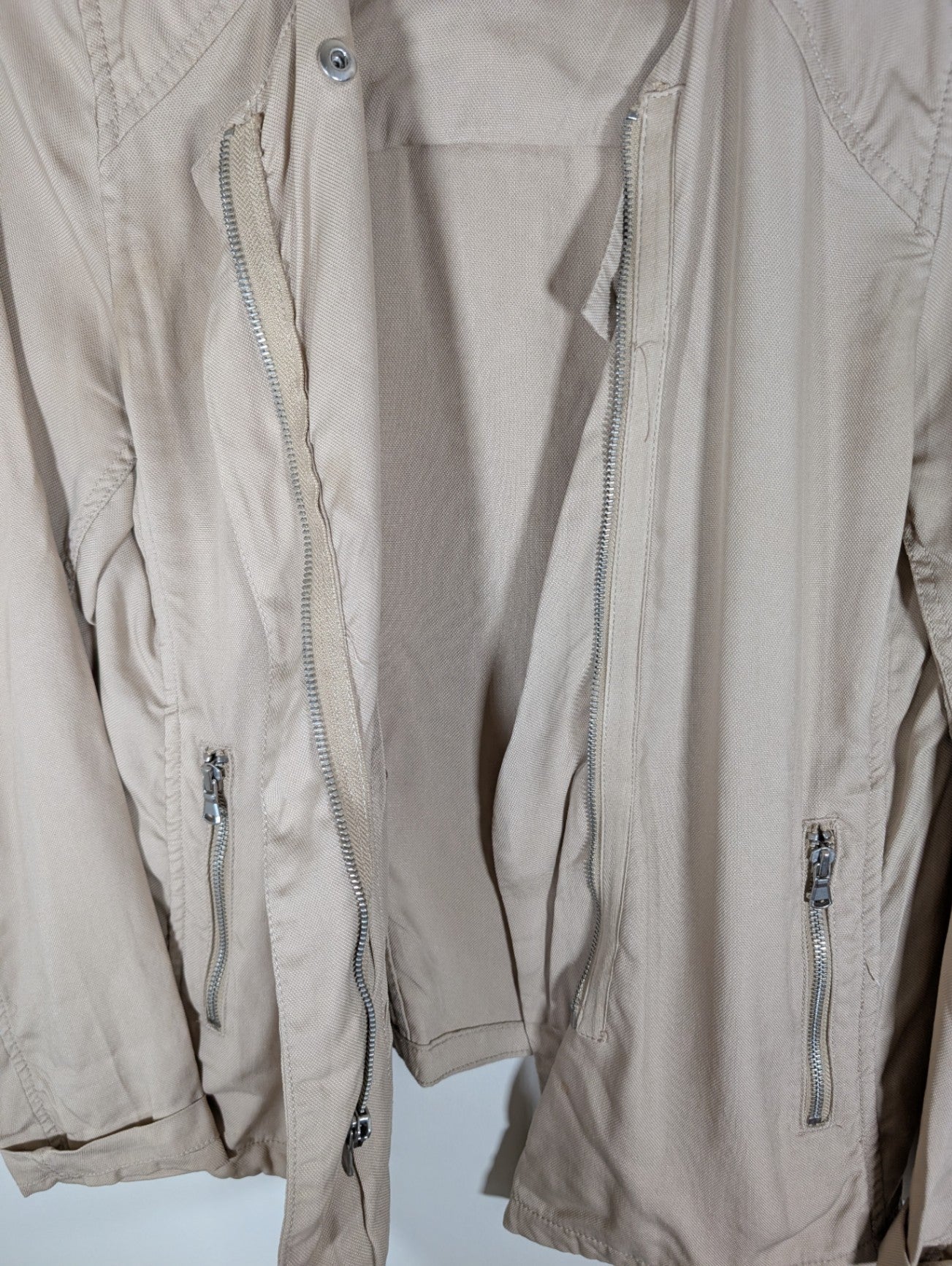 Gap jacket - Small (Minor Flaw)