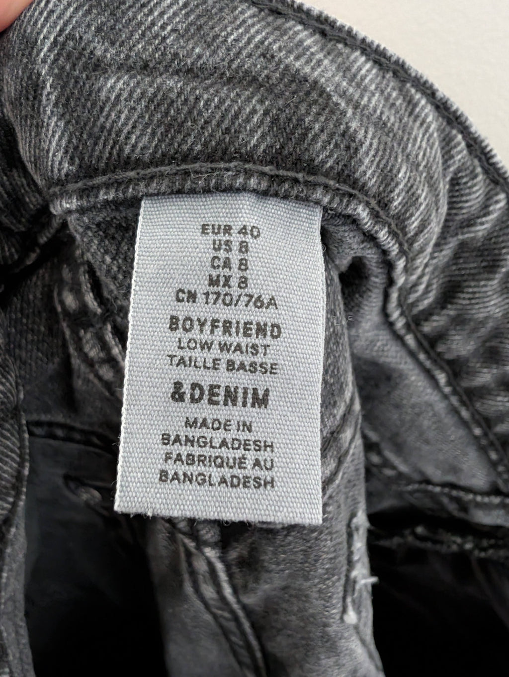 &Denim boyfriend low rise black jeans - SZ 8
