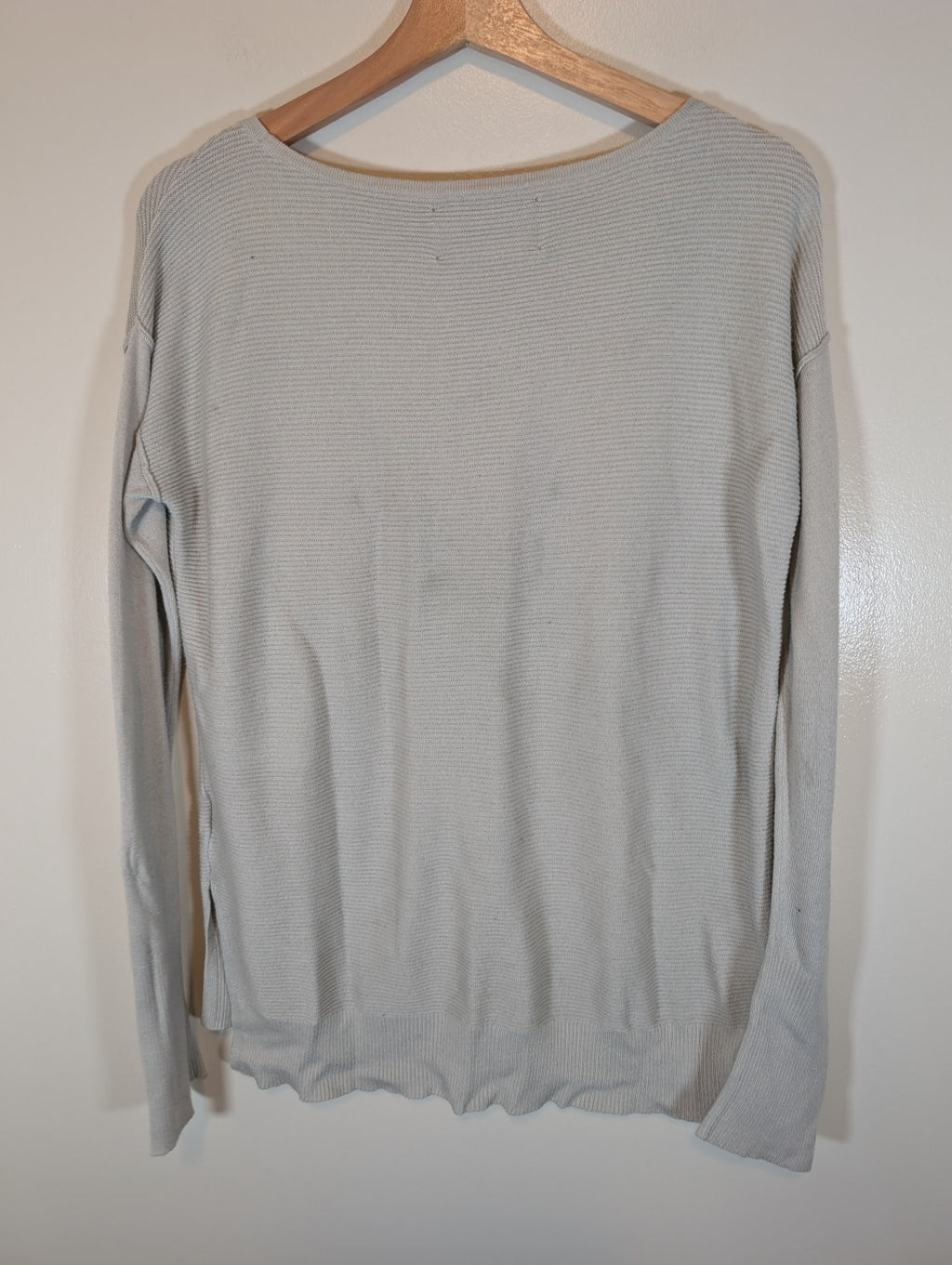 Calvin Klein sweater - appears medium (Minor Flaw)