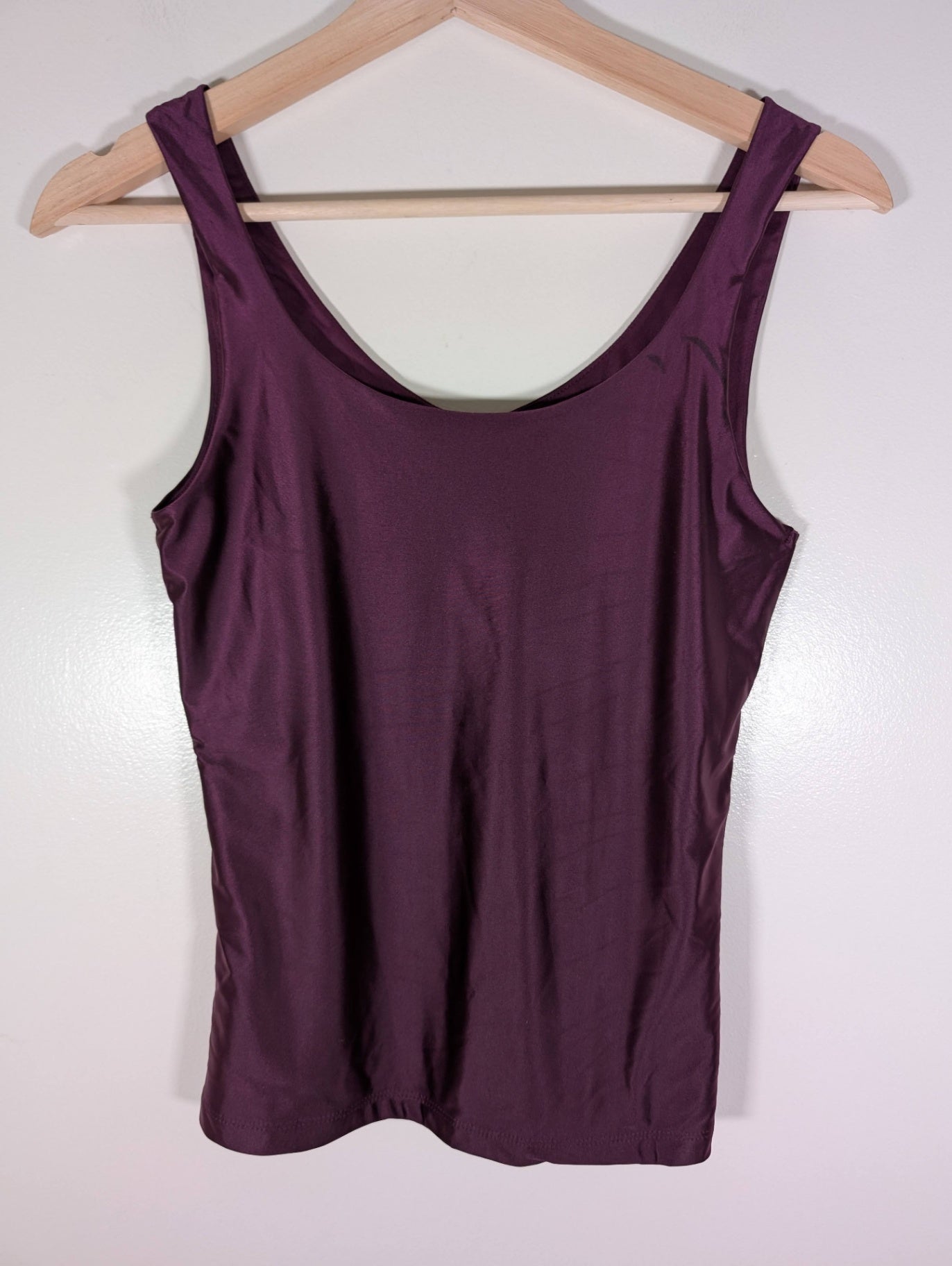 NWT Tahari wear two ways blouse - Small