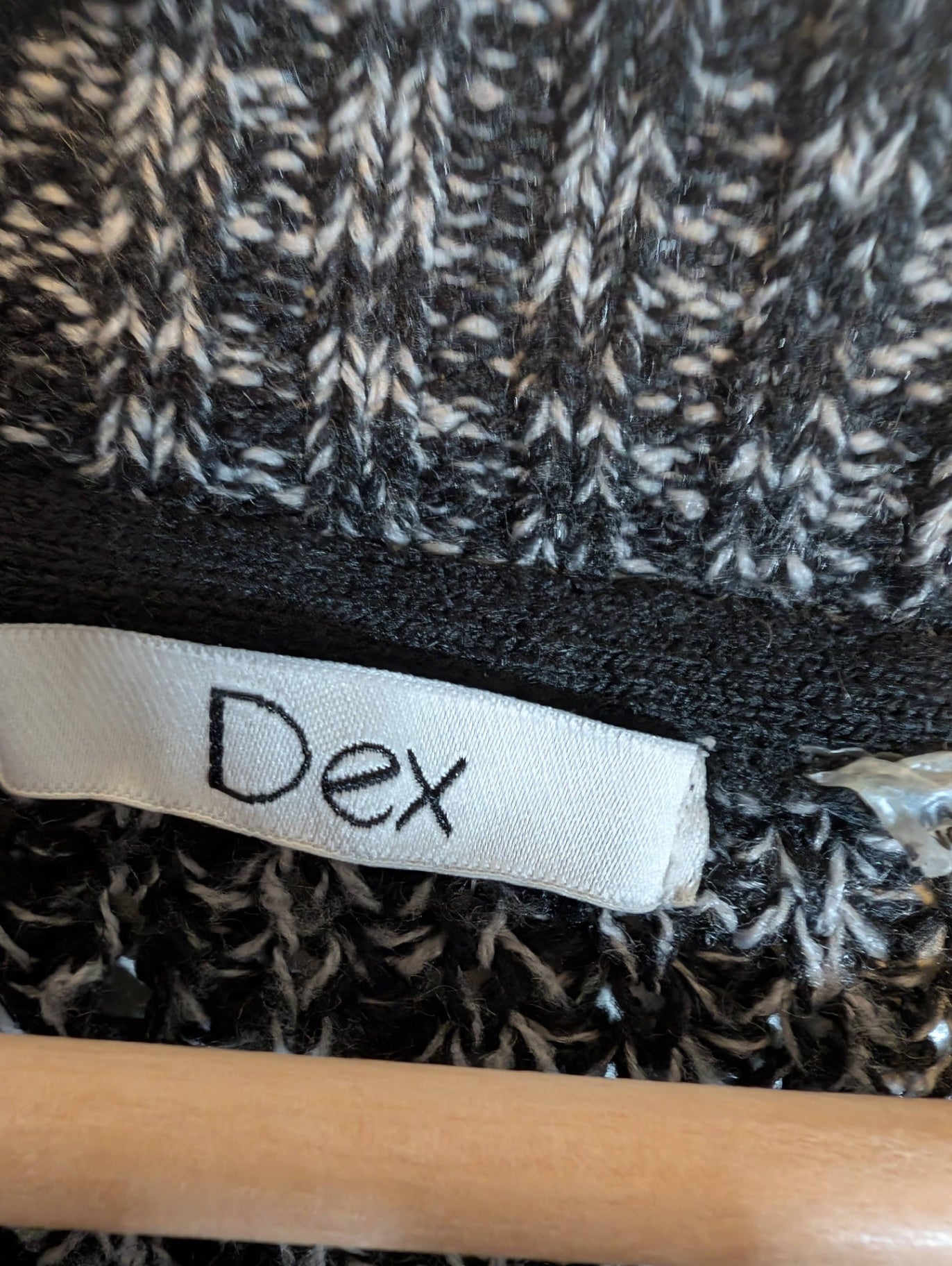 Dex Sweater - appears medium (Minor Flaw)