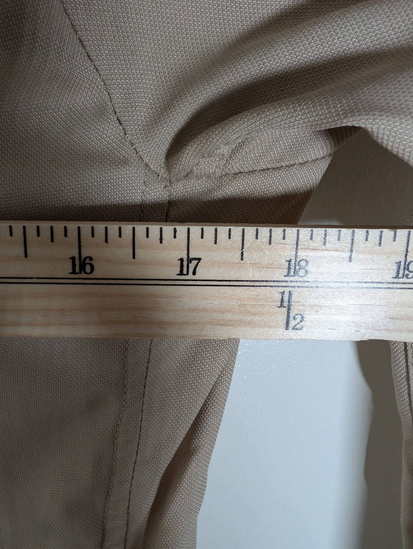 Gap jacket - Small (Minor Flaw)