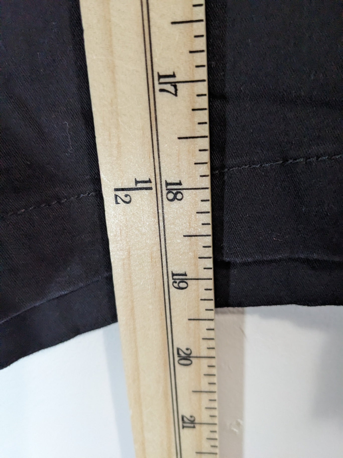 Joe Fresh flex casual shorts - SZ 33