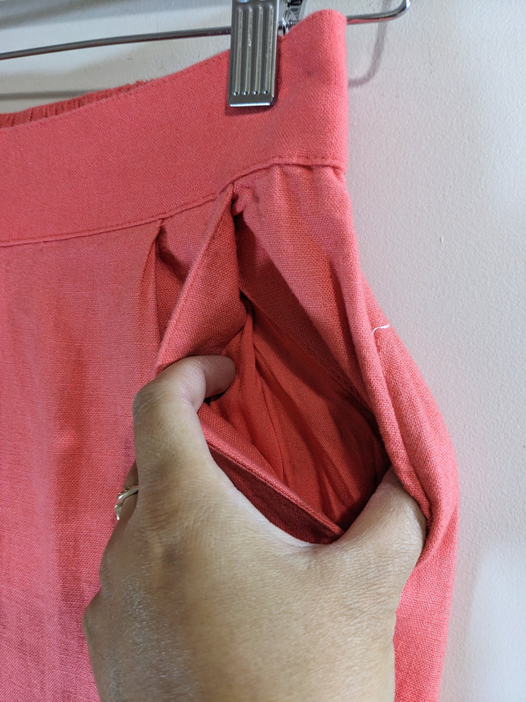 Abercrombie & Fitch coral linen pants - XS