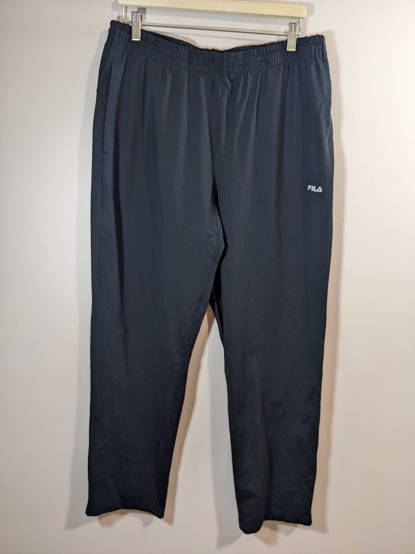 Fila track pants - XL (Minor Flaw)