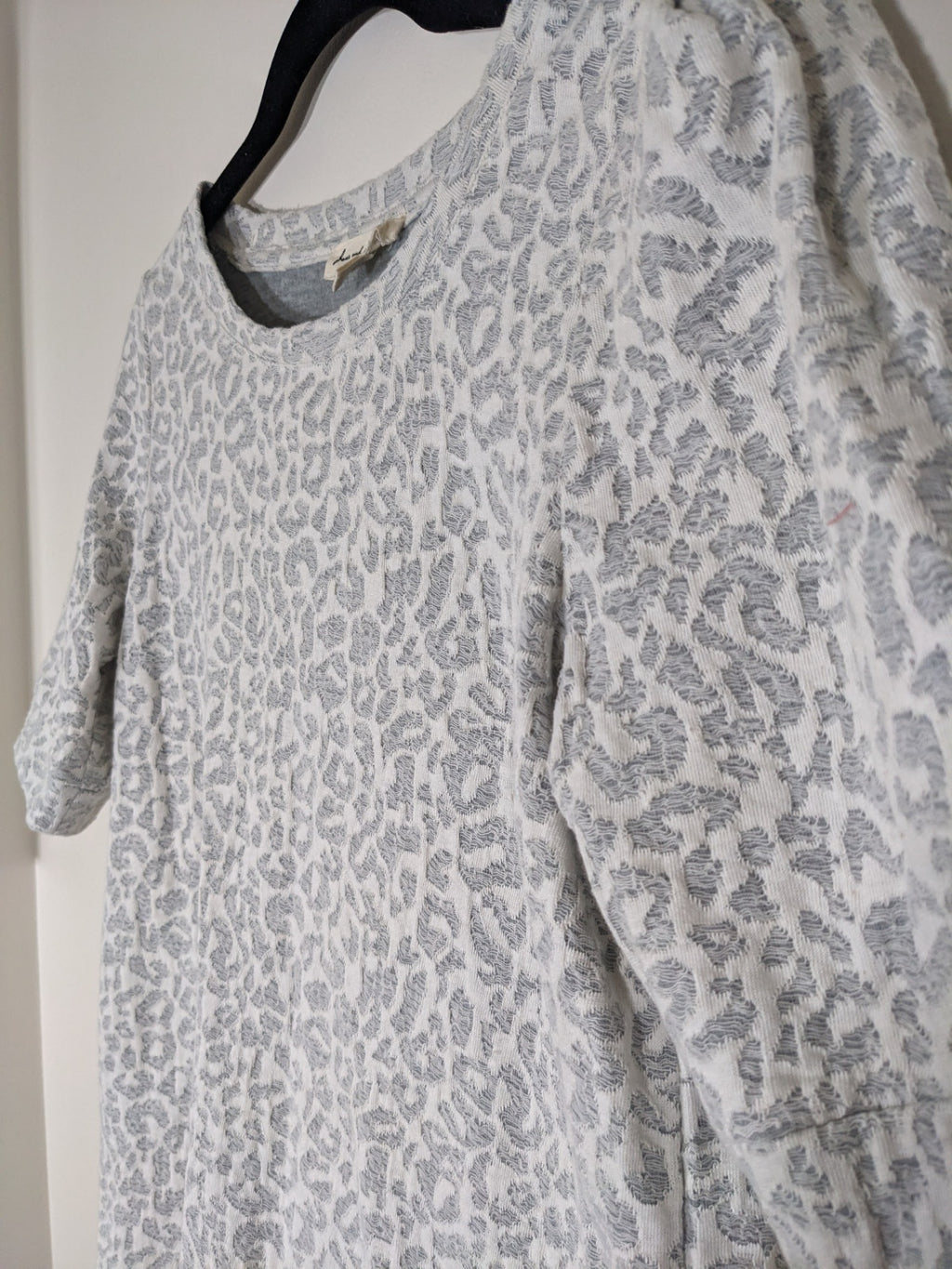 Jane and Delancey leopard print shirt - Small