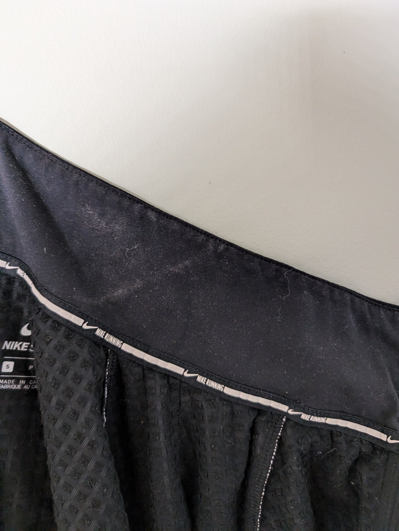 Nike shield zippered jacket - Small (Minor Flaw)