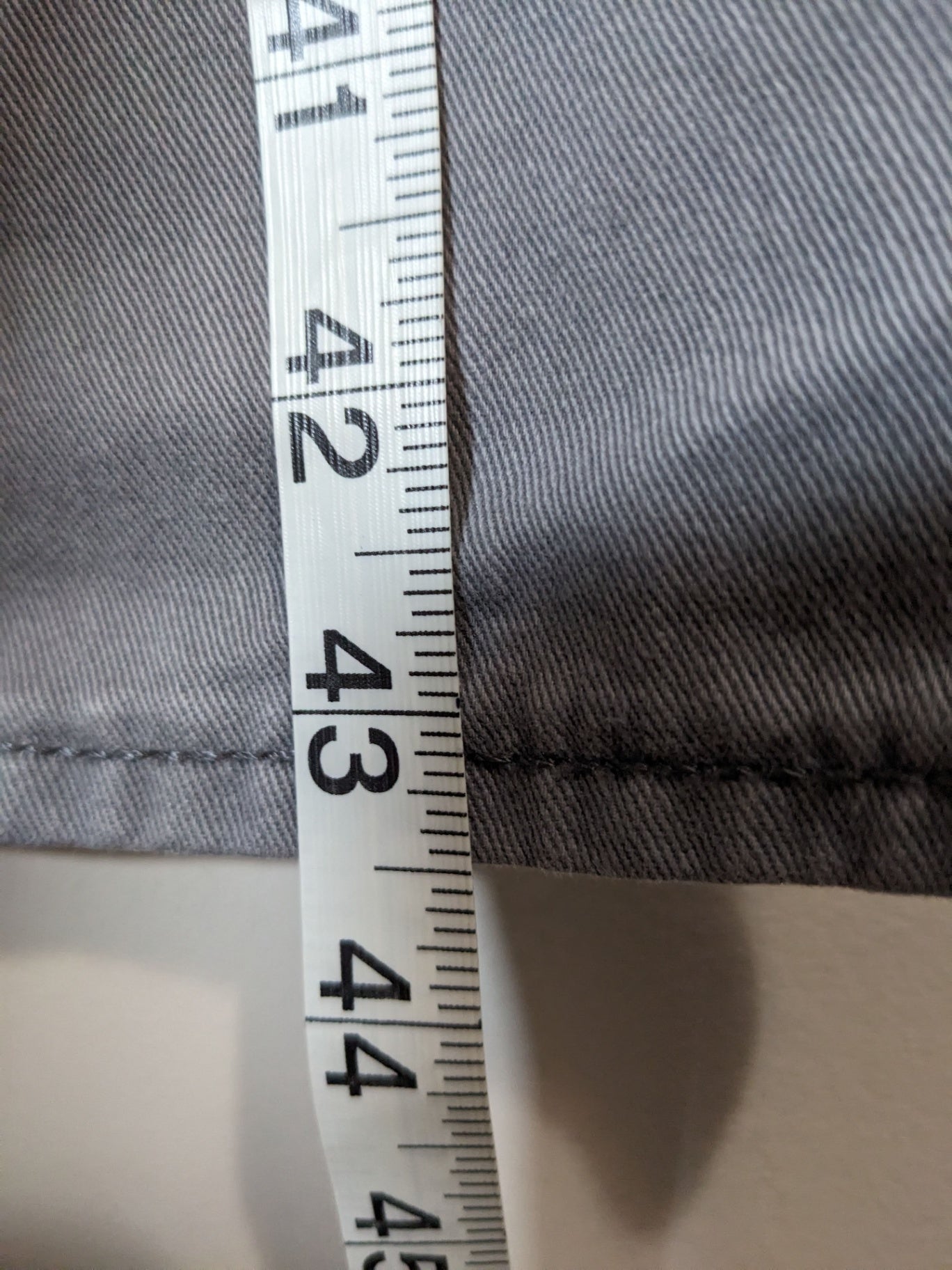 Old Navy straight five-pocket pants - SZ 34/34