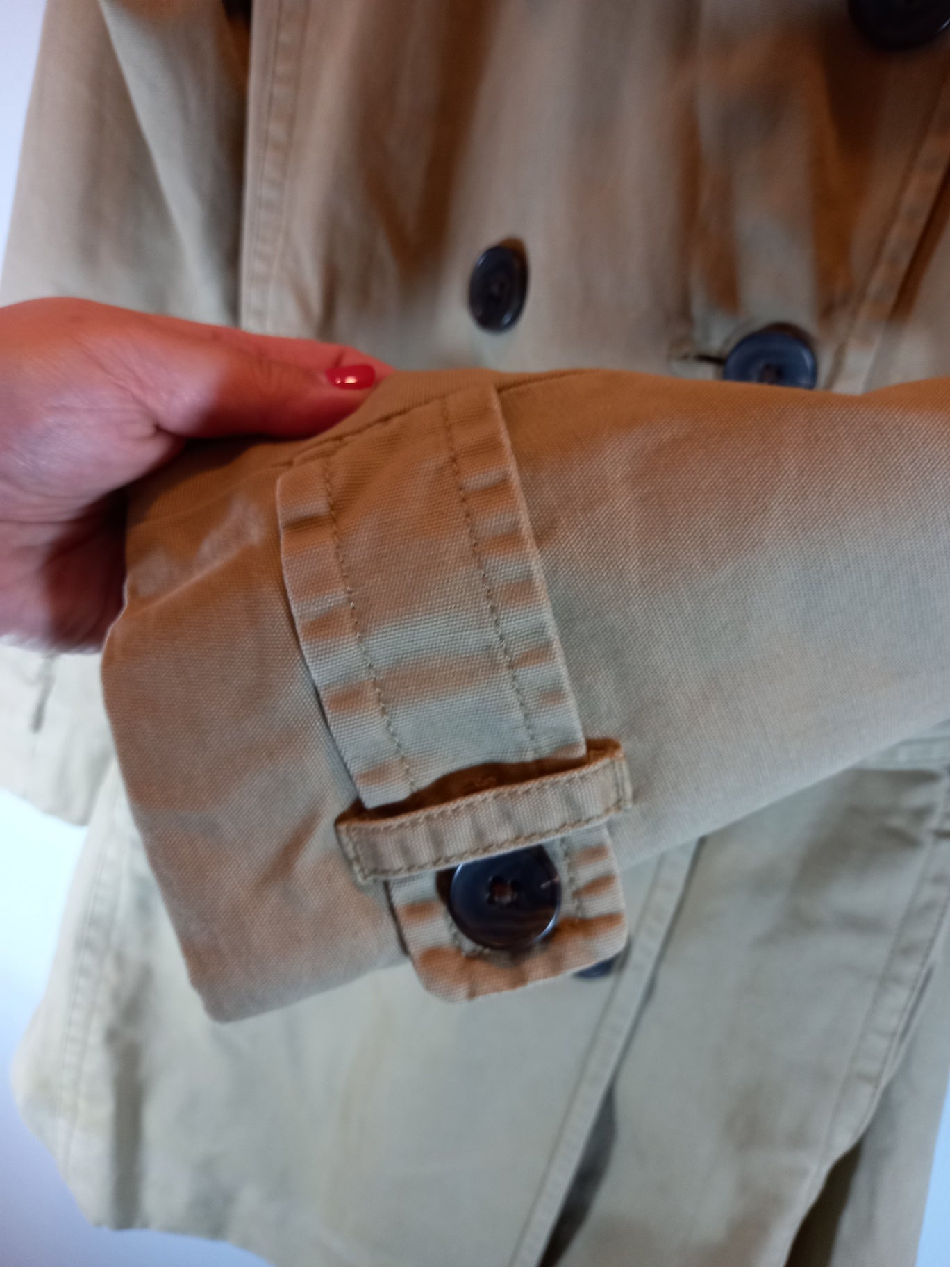 Gap tan trench coat - X-Small (Minor Flaw)