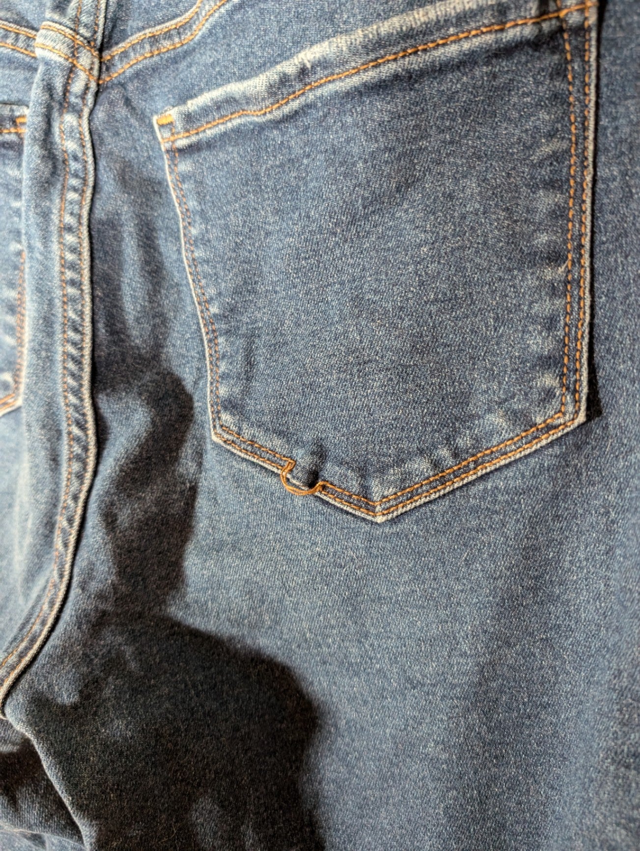 Old Navy rockstar skinny jeans - SZ 12 (Minor Flaw)