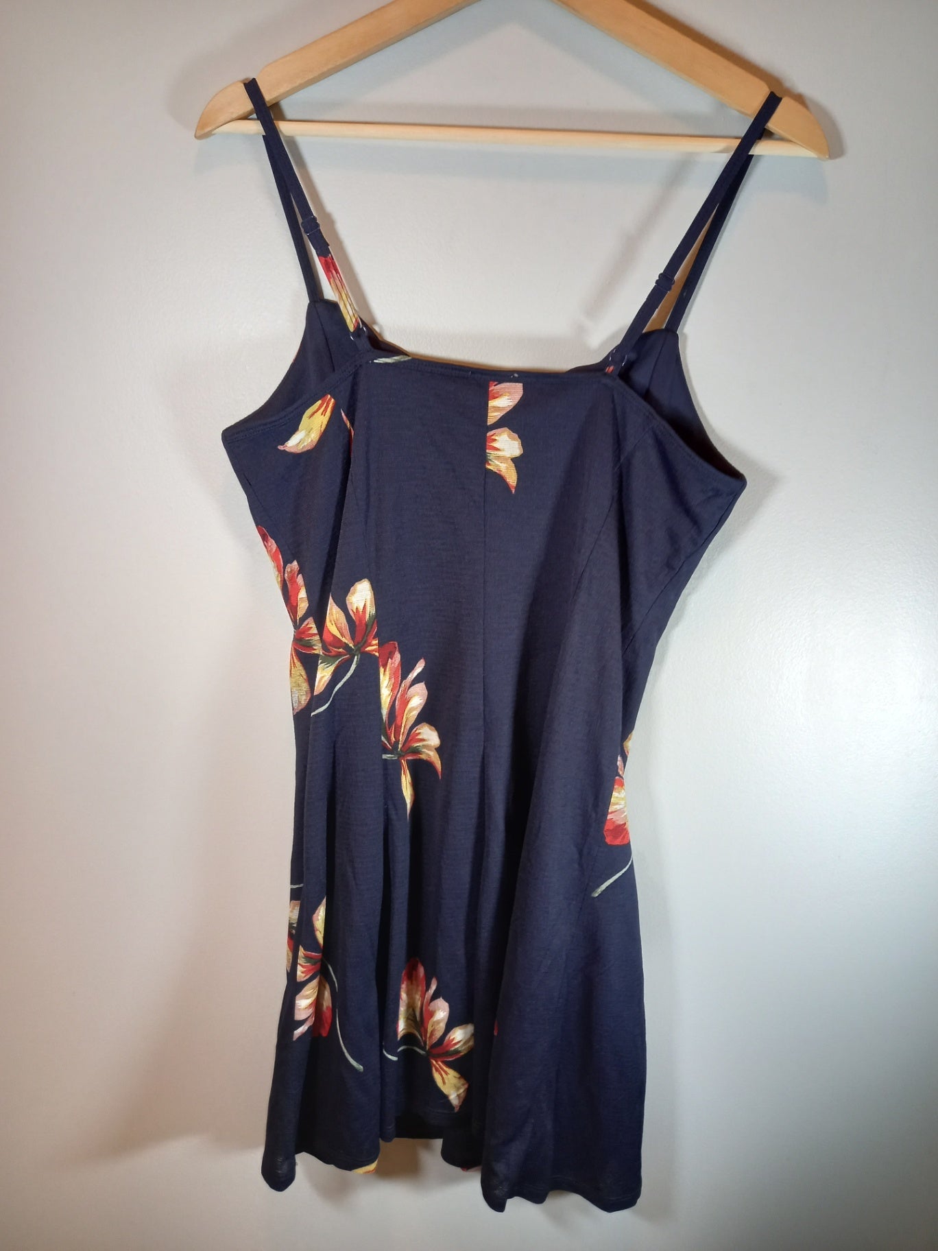 Kismet navy floral dress - appears small
