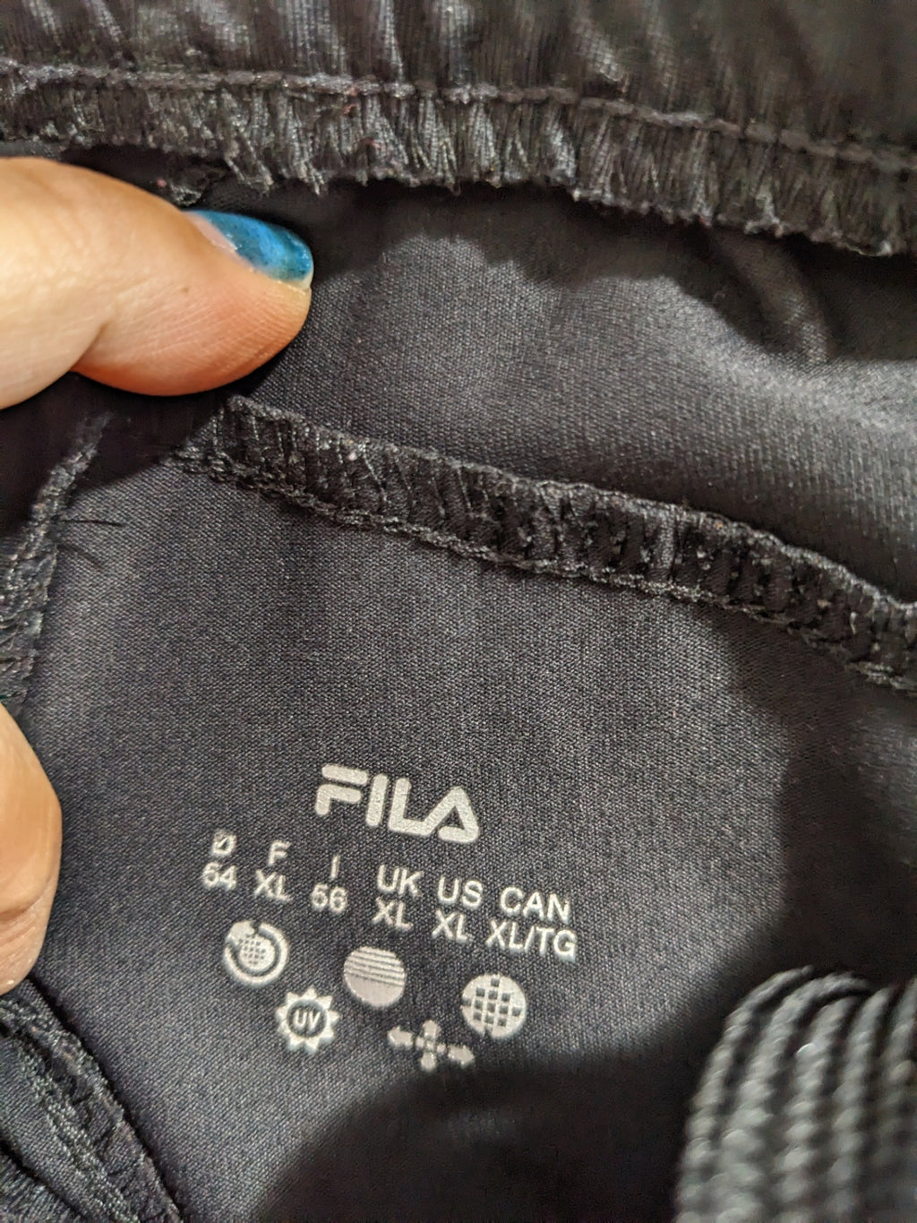 Fila track pants - XL (Minor Flaw)