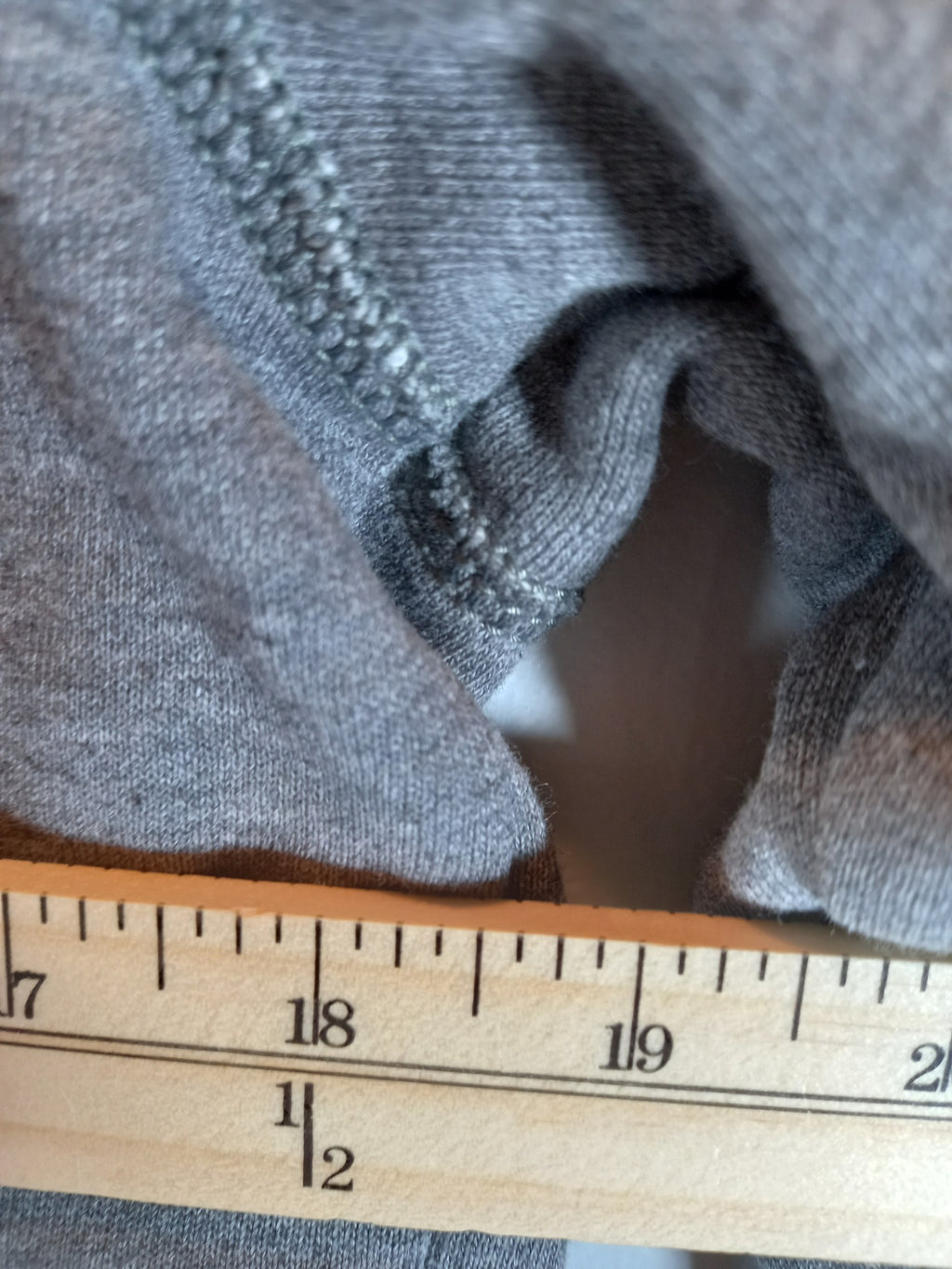 American Eagle grey zip up - Small