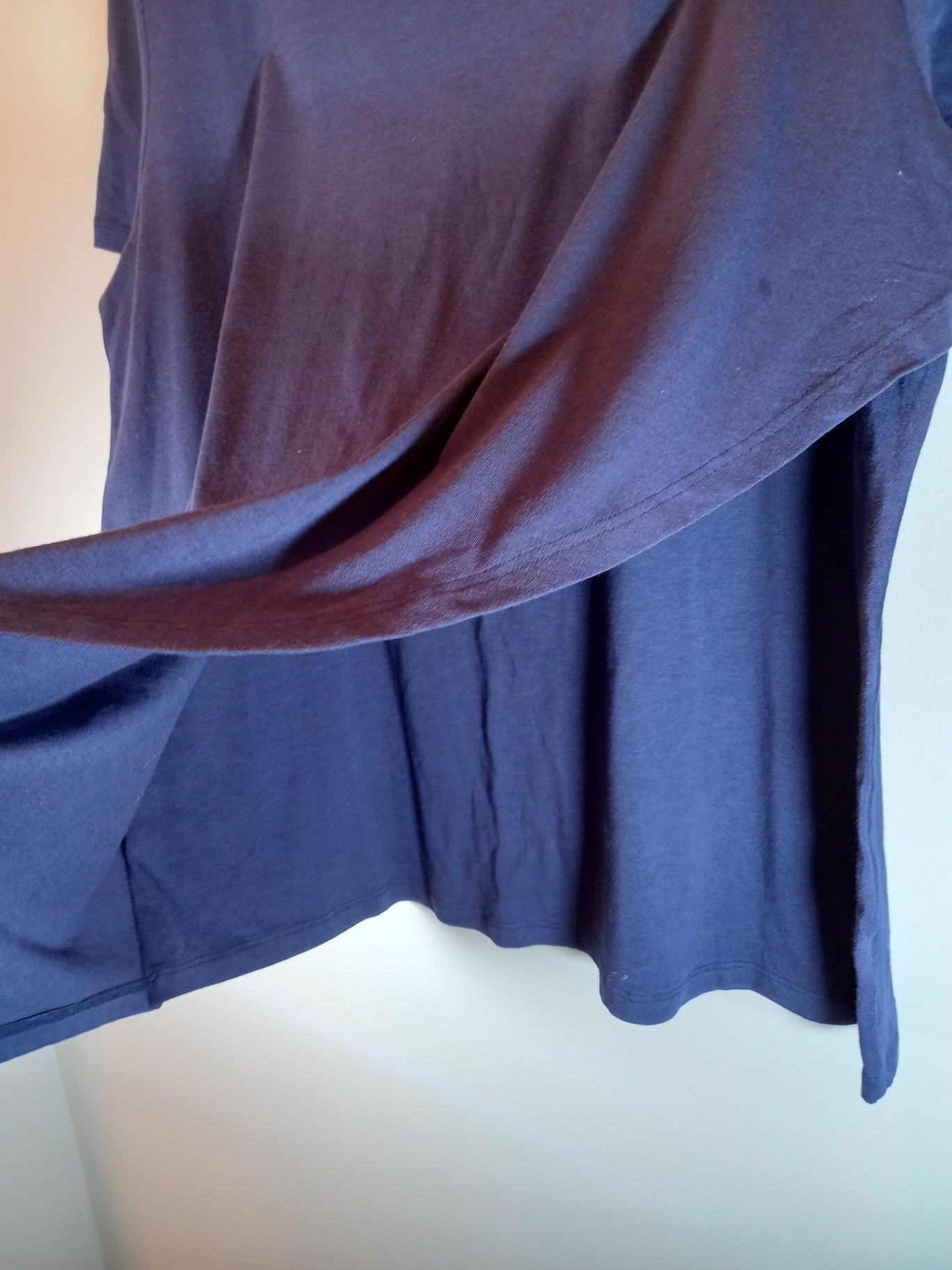NWT Lord + Taylor navy t-shirt - XL