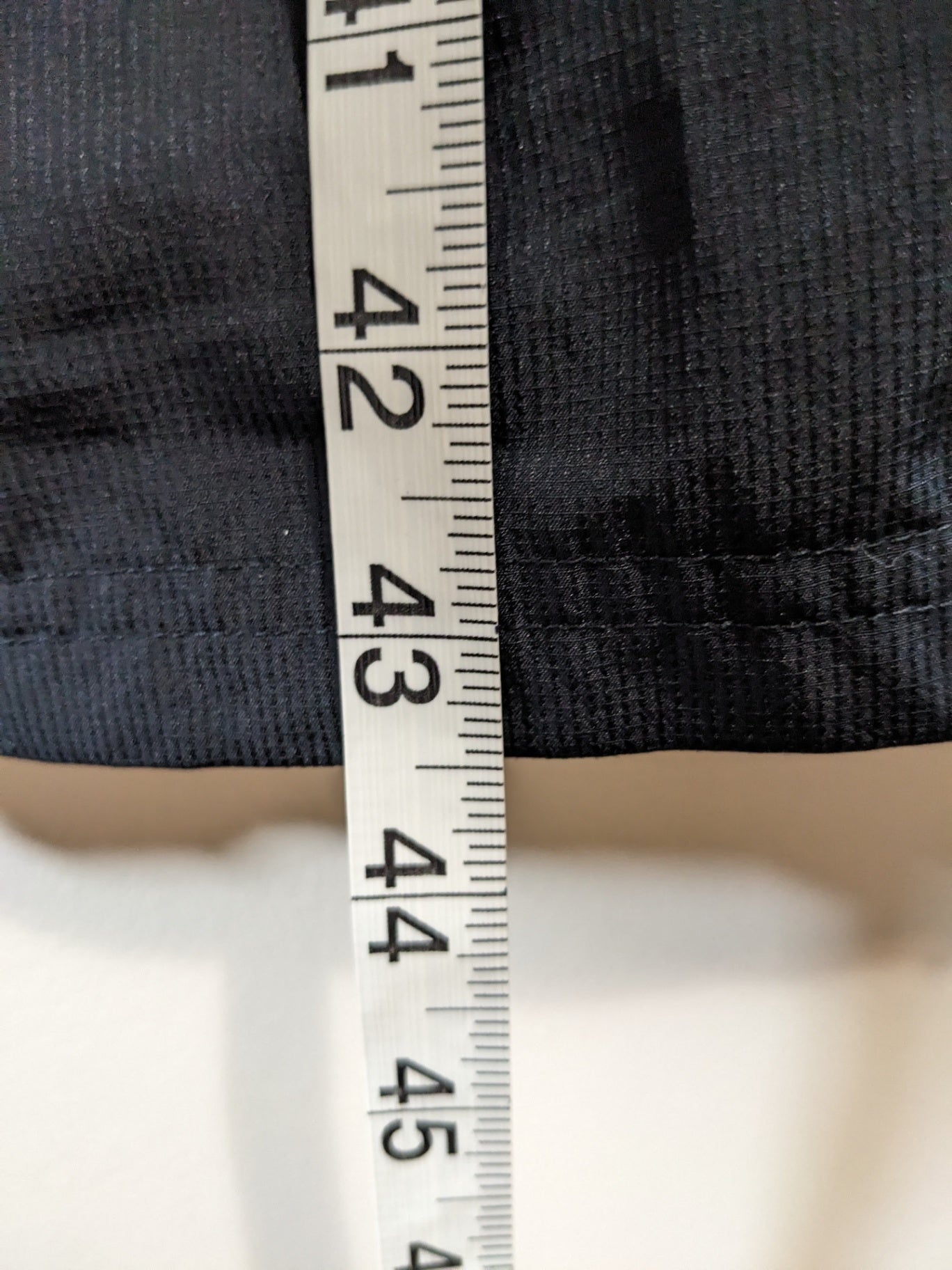 Under Armour mesh lined track pants - Medium