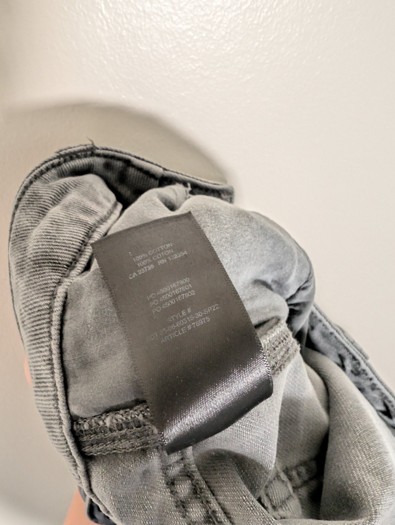 TNA grey greenwich carpenter pants - SZ 4 (Minor Flaw)