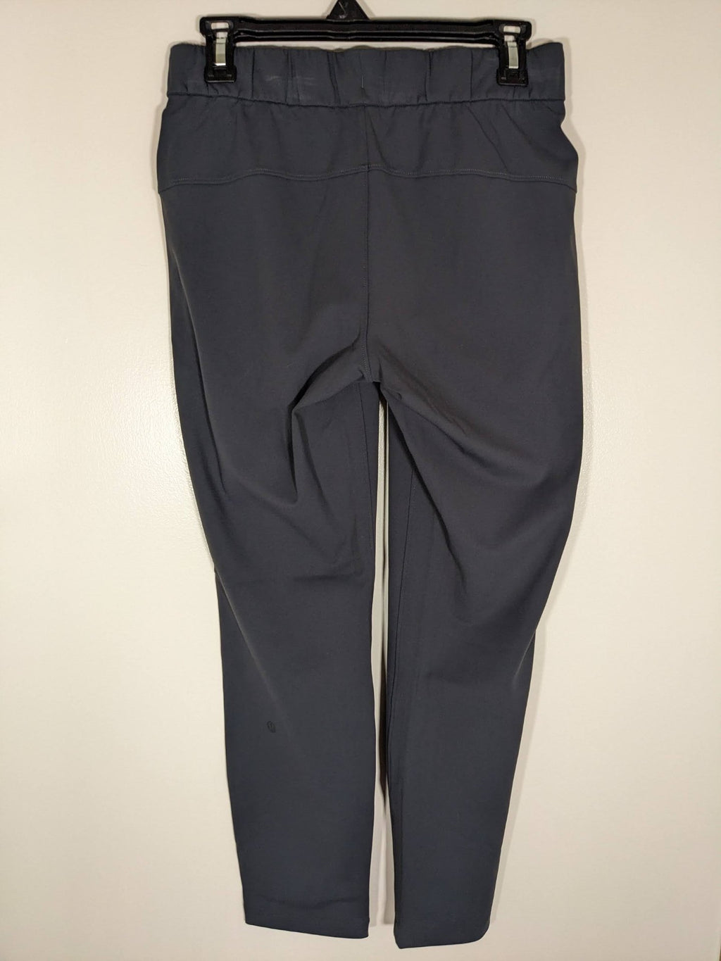 Lululemon On The Fly Dark blue jogger - SZ 4