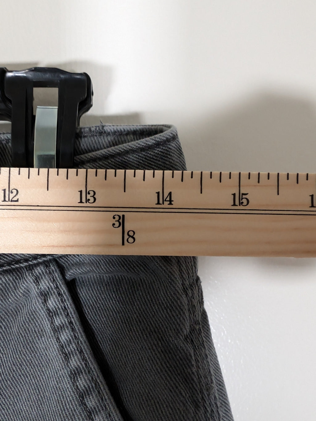 TNA grey greenwich carpenter pants - SZ 4 (Minor Flaw)