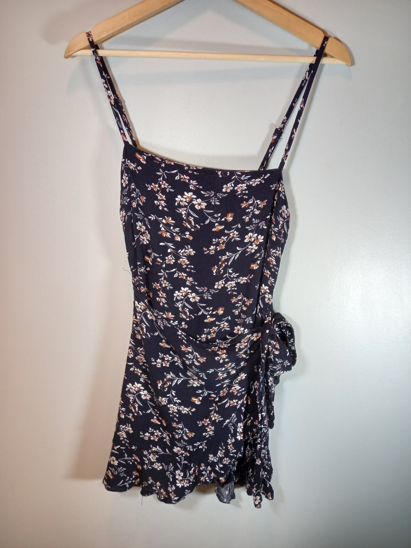 Zaful floral long cami - Sz 6