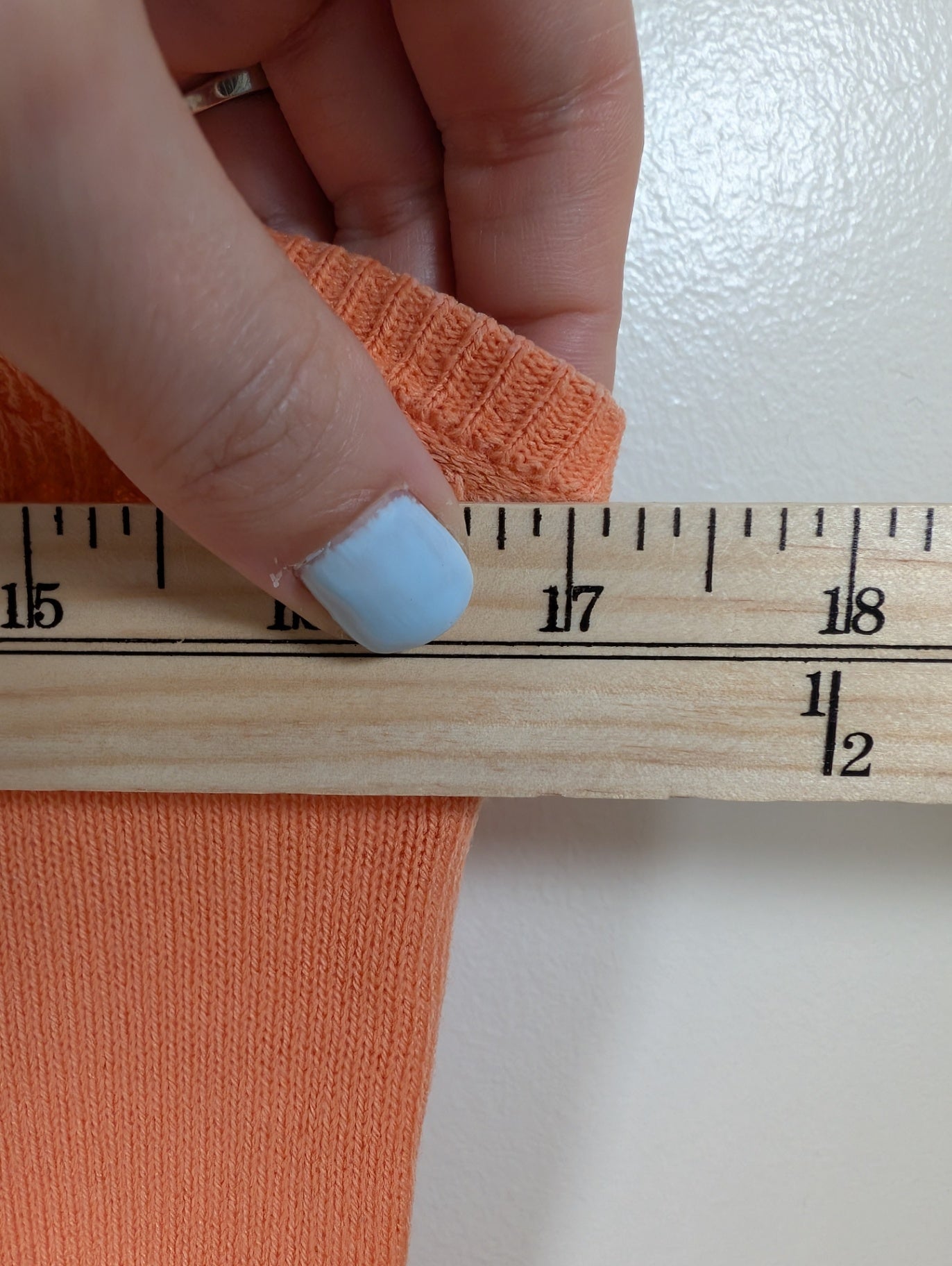 No label orange crop knit blouse - appears small