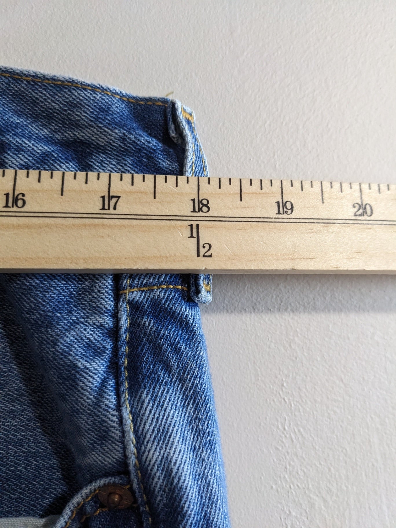 Levi's jeans - W38 L38