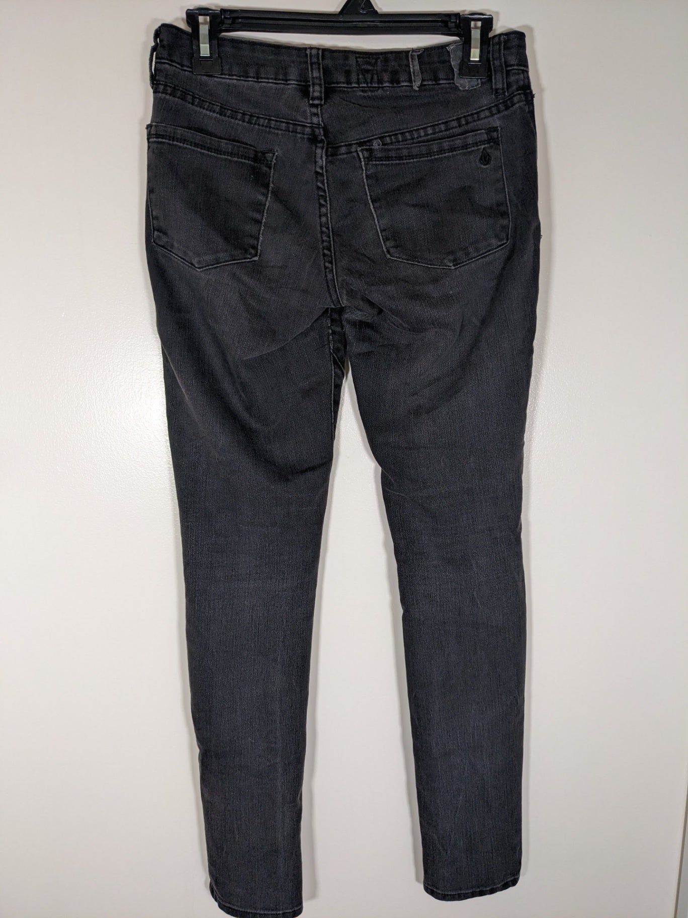 Volcom straight leg jeans - SZ 27