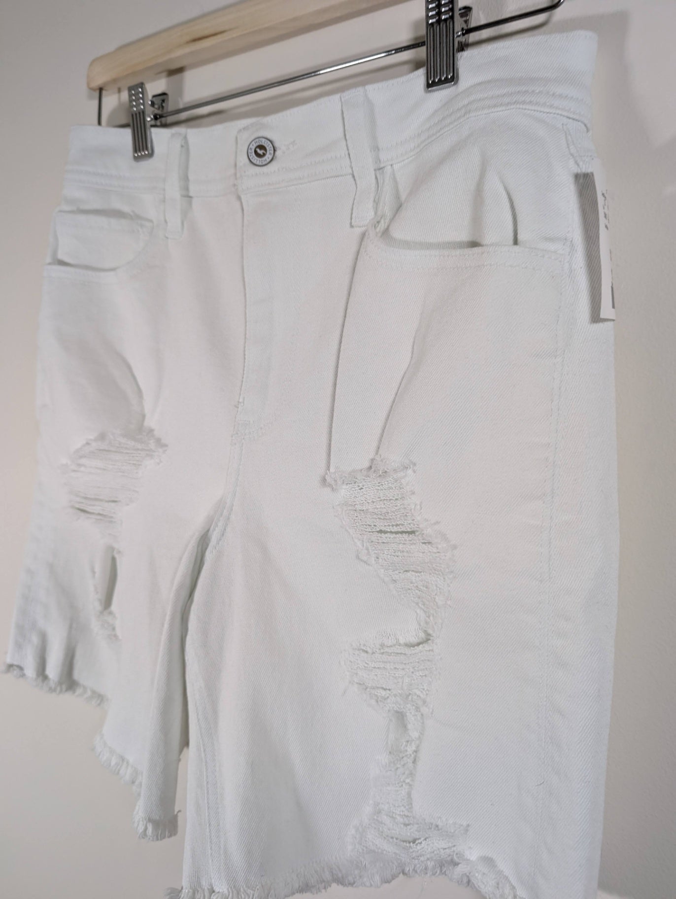 NWT Hollister White Denim Shorts - SZ 28