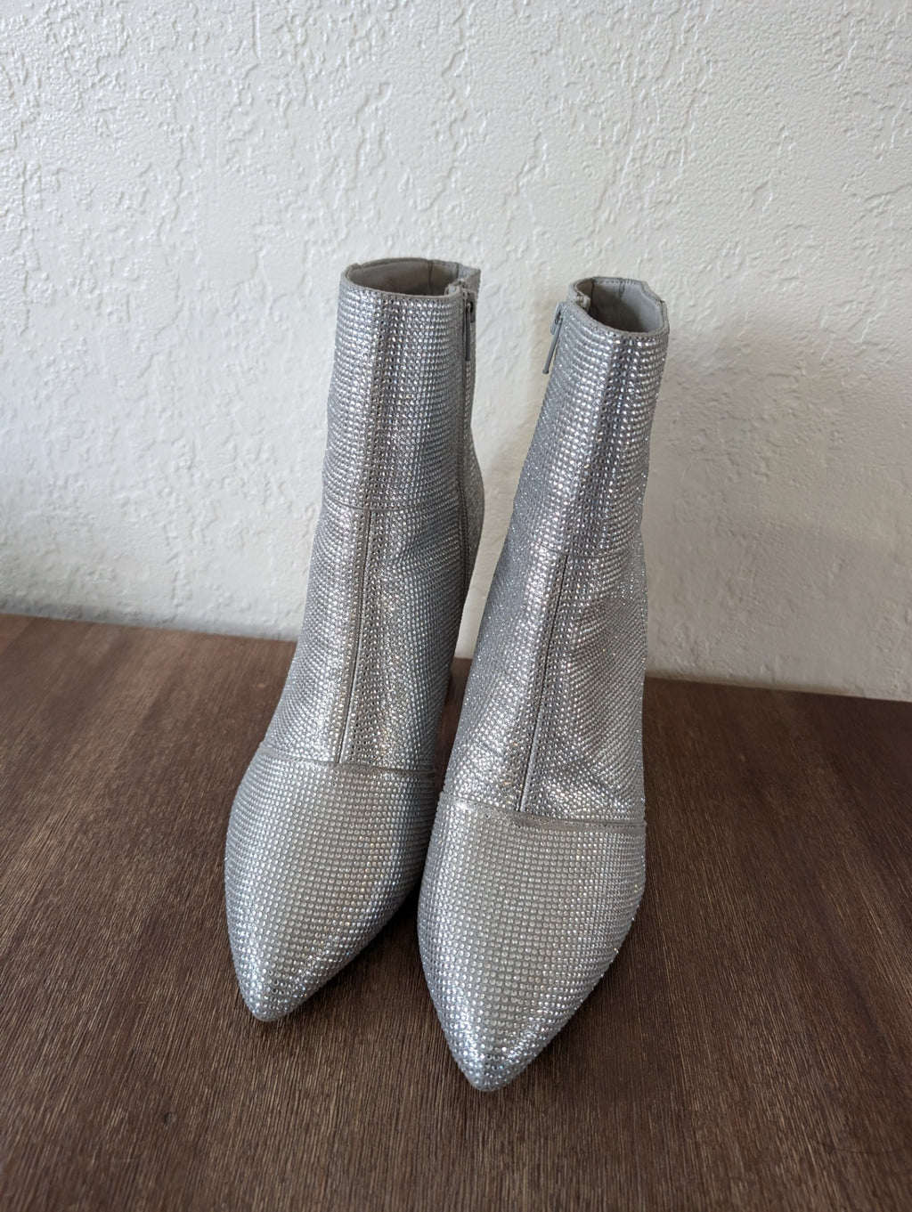 Steve Madden Noticed-R Ankle Boot - SZ 10