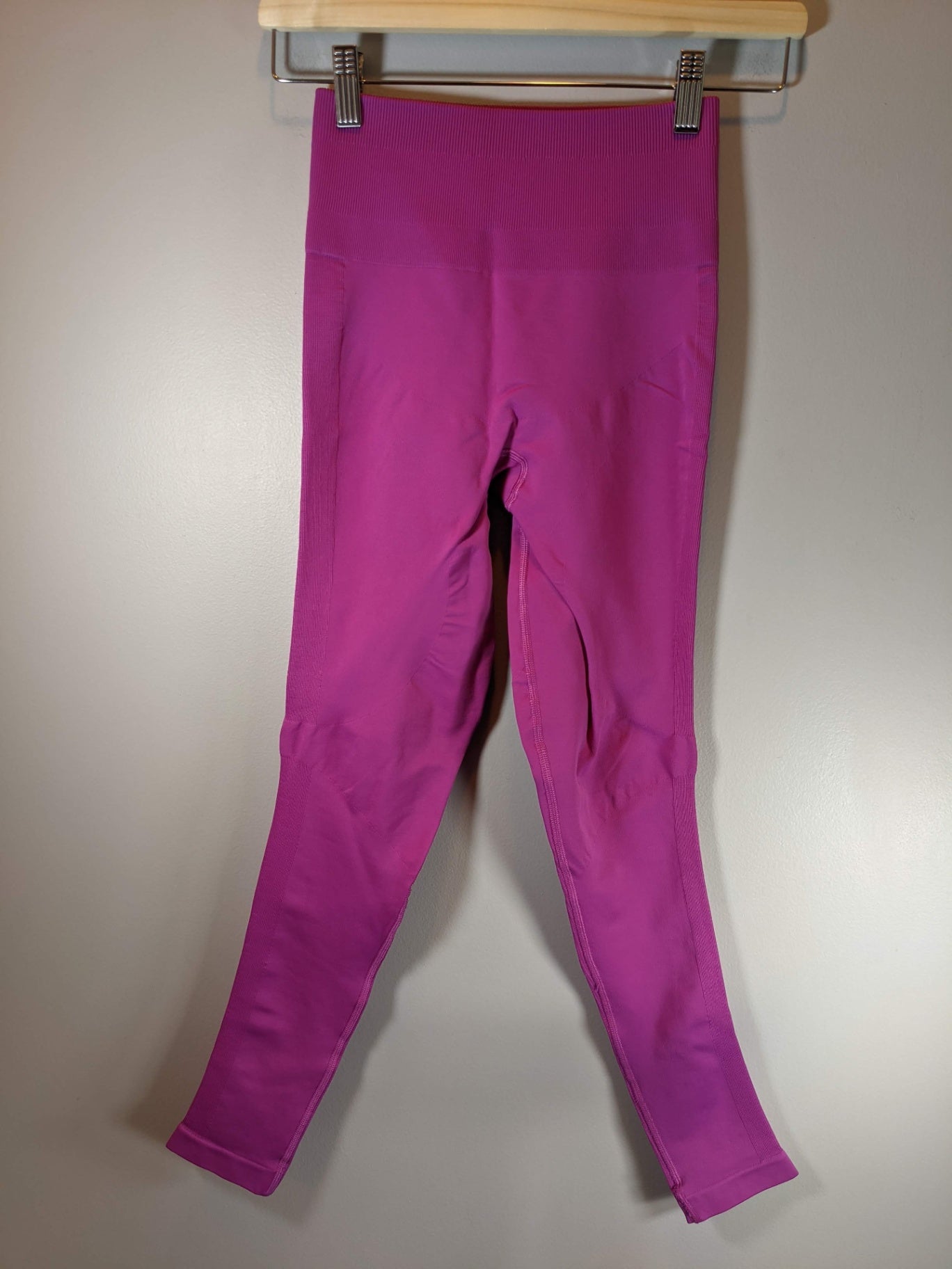 Lululemon Compression Leggings Purple Sz 4