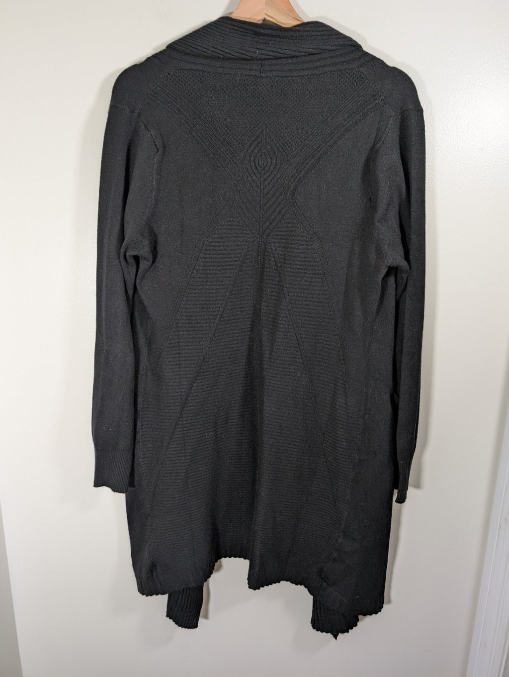 Papillon Black Cardigan - Medium