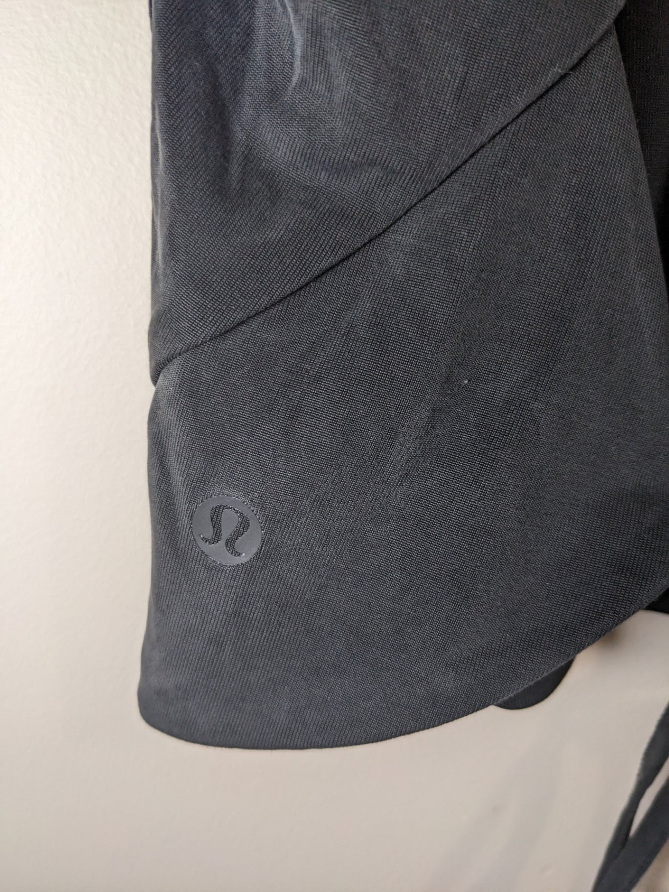 Lululemon Open Back Tee - appears sz 6