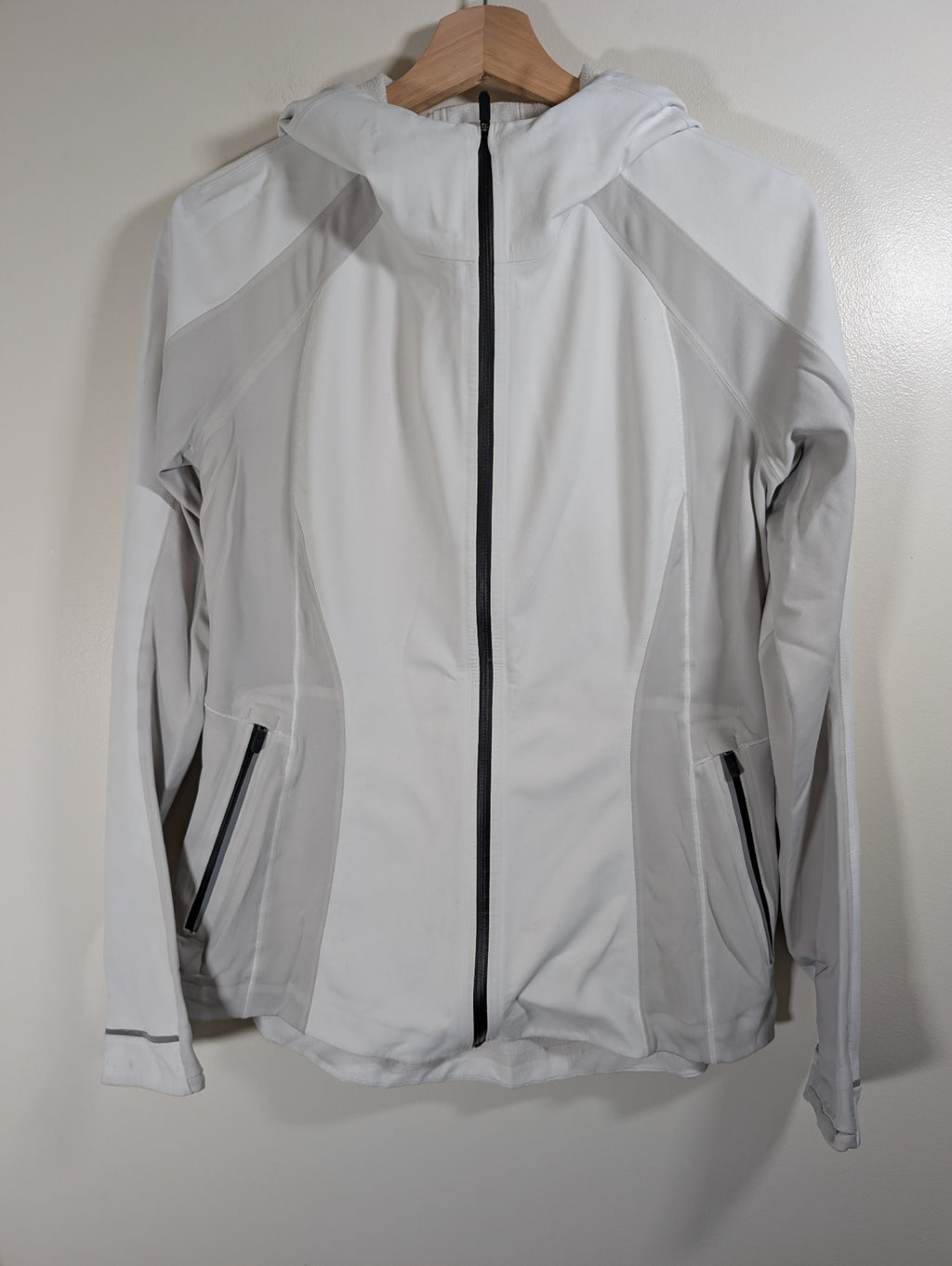 Lululemon Jacket - SZ 8