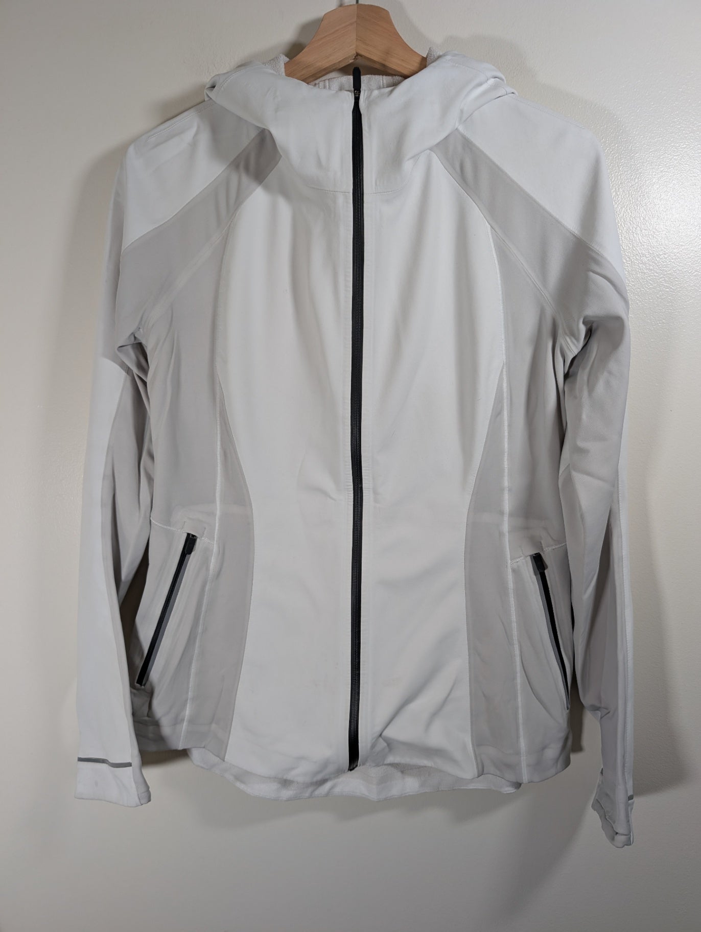 Lululemon Jacket - SZ 8