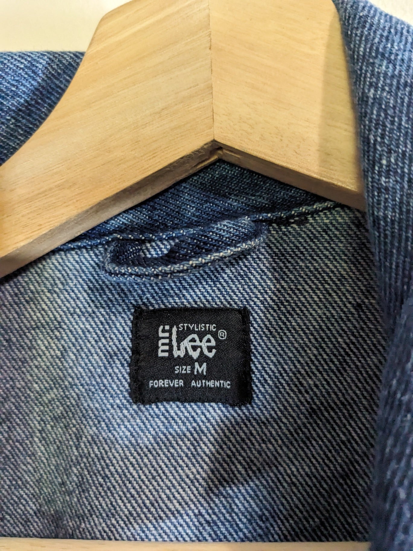Lee Denim Jacket - Medium