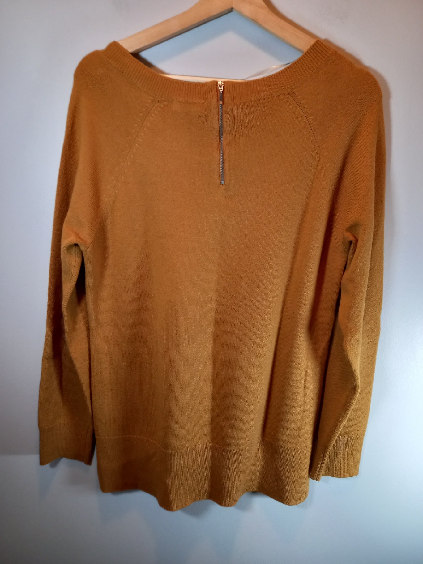 Reitmans Camel Sweater Sz M