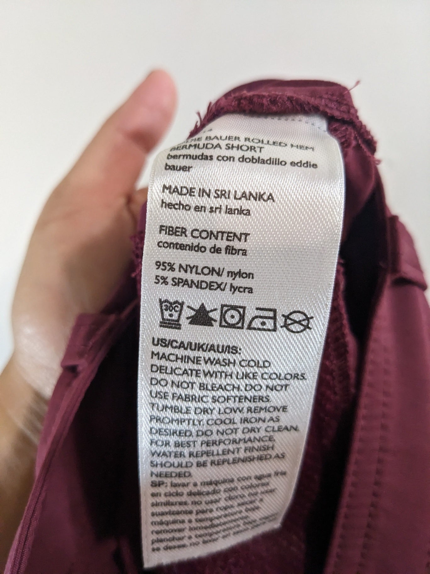 Eddie Bauer Burgundy Shorts - Sz 8