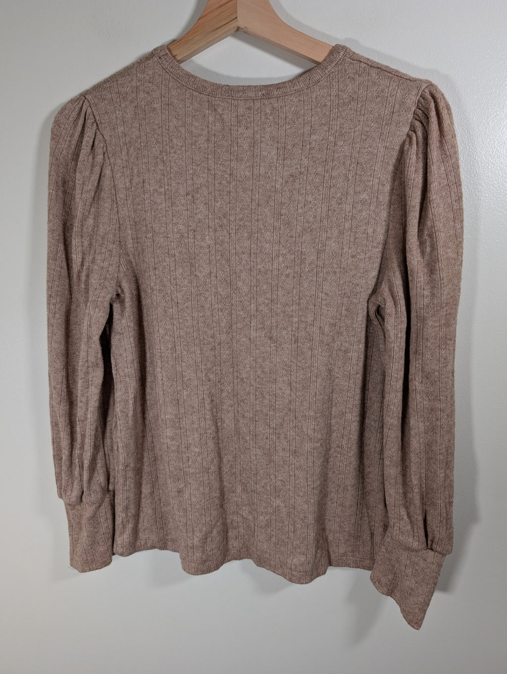Reitmans Signature brown long-sleeve - Medium