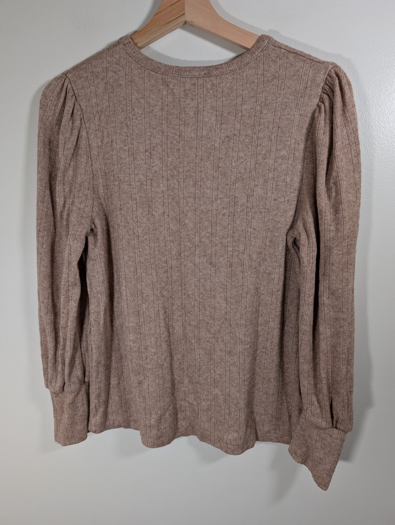 Reitmans Signature brown long-sleeve - Medium