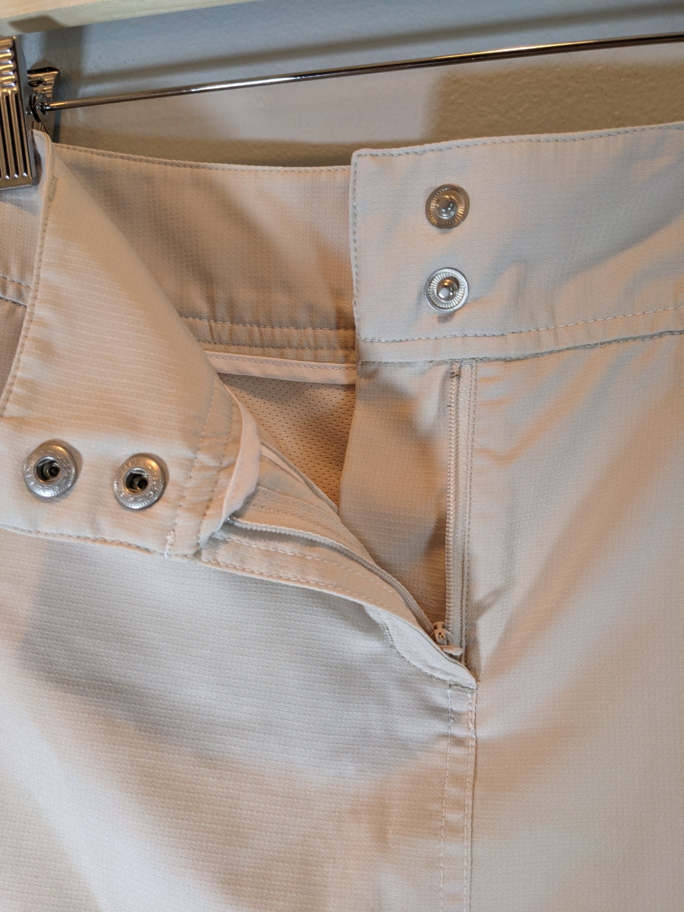 Adidas ClimaCool Beige Skort - Sz 2
