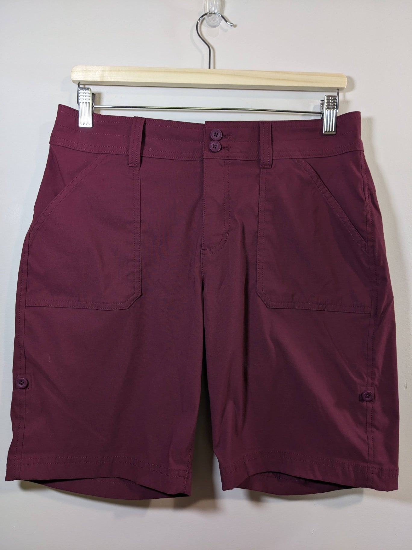 Eddie Bauer Burgundy Shorts - Sz 8