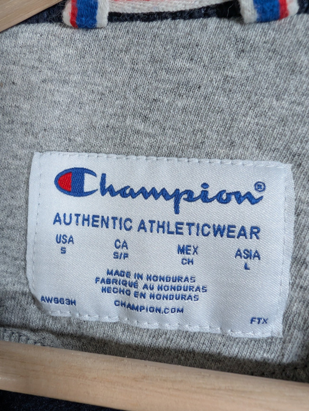 Champion Crewneck - Small