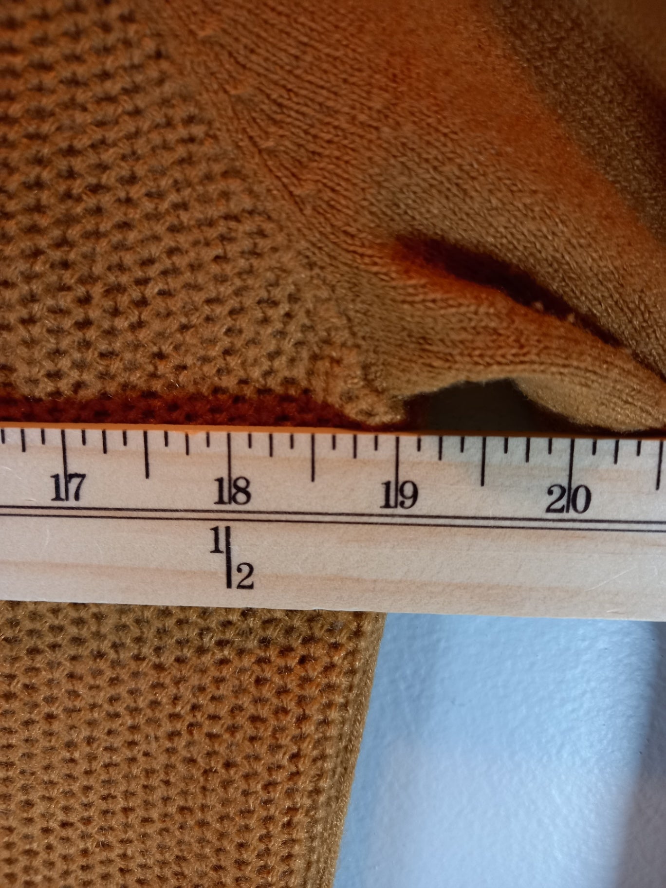 Reitmans Camel Sweater Sz M